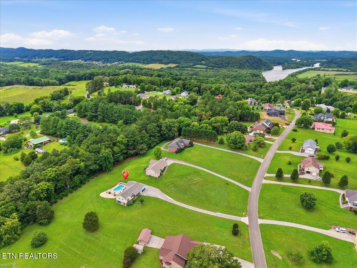 1930 Big Buck Lane Sevierville TN 37876