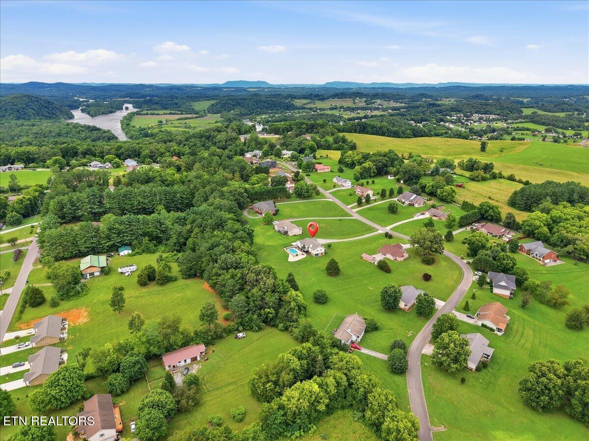 1930 Big Buck Lane Sevierville TN 37876