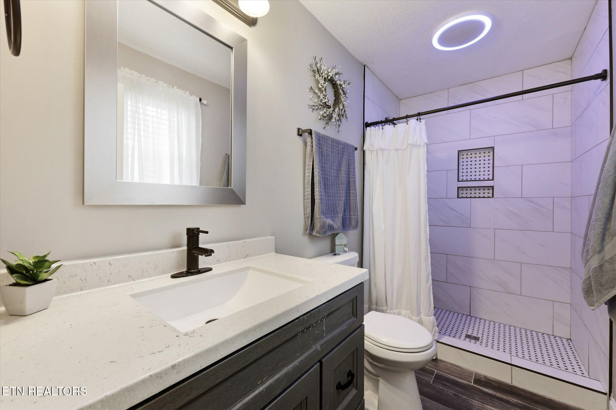 305 Dan Circle Rockwood TN 37854