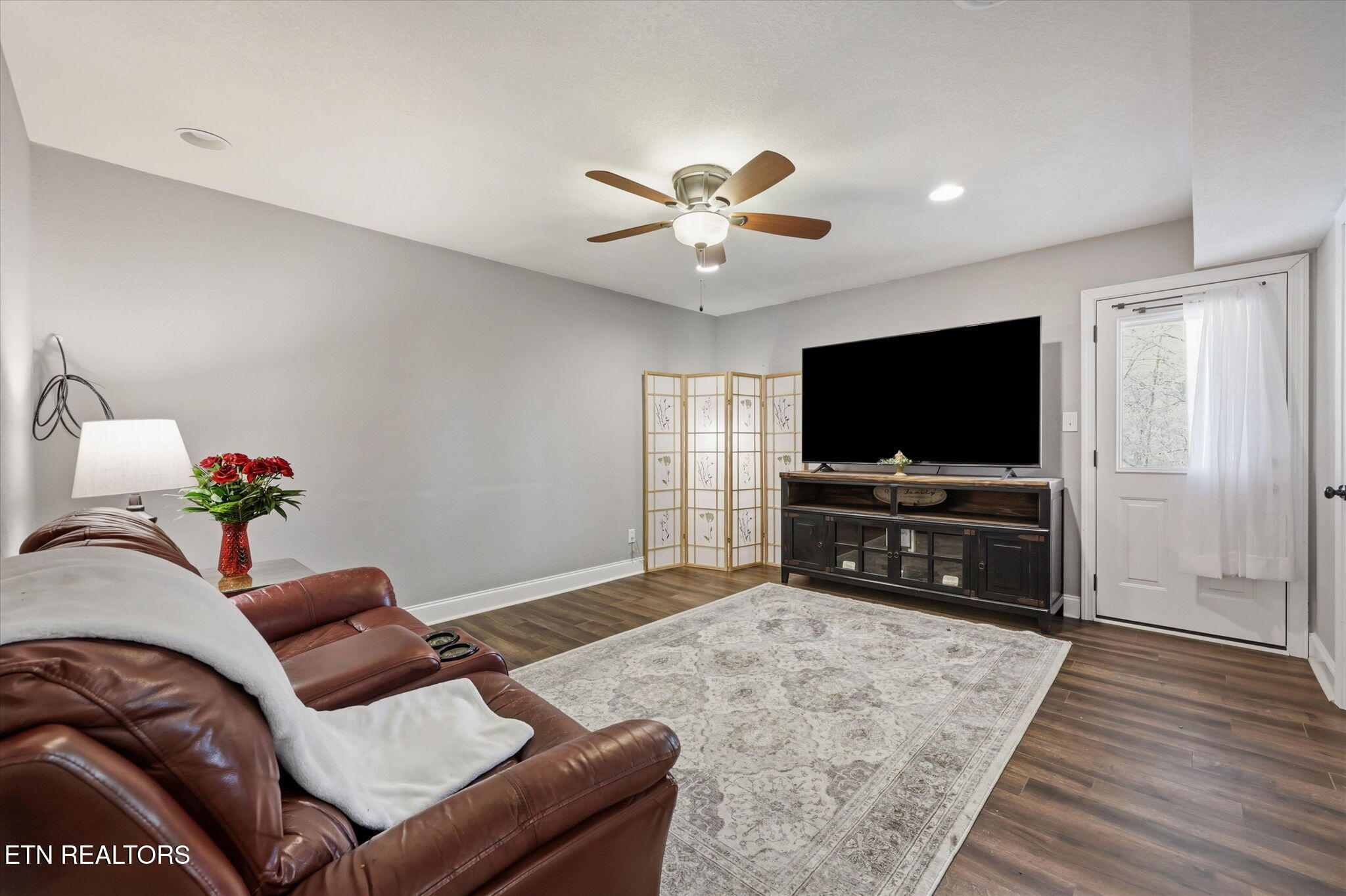 305 Dan Circle Rockwood TN 37854