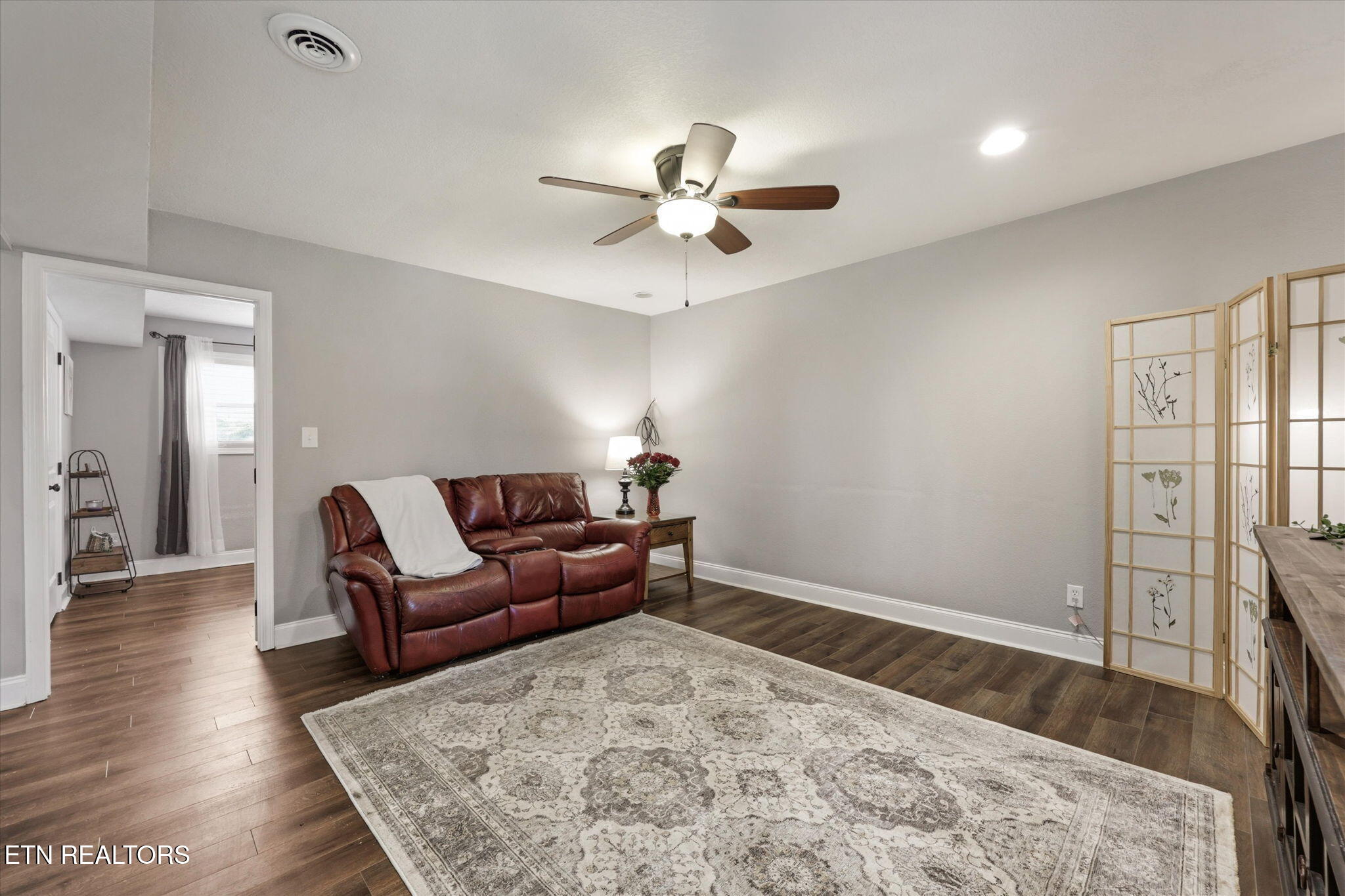 305 Dan Circle Rockwood TN 37854