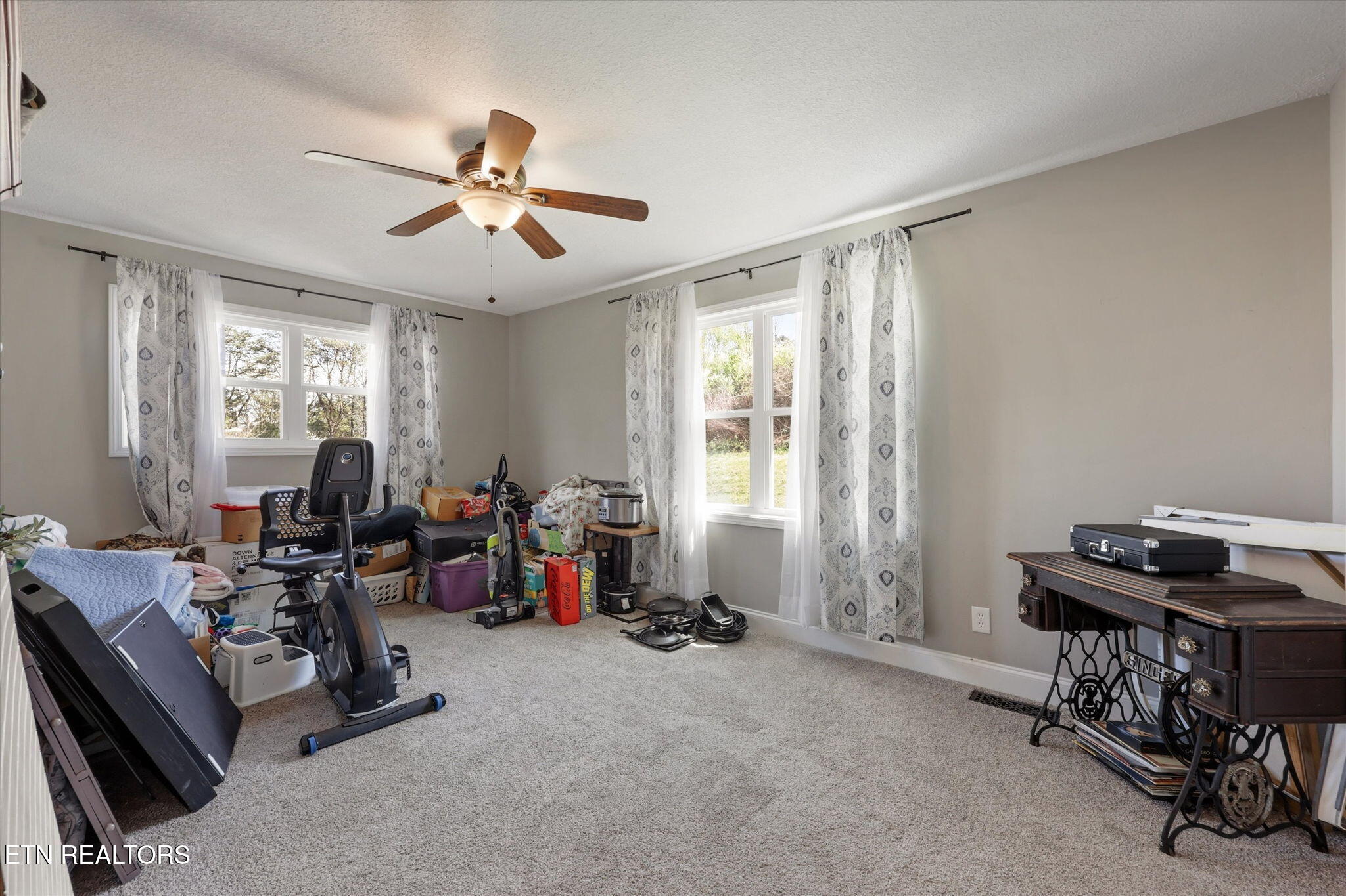 305 Dan Circle Rockwood TN 37854