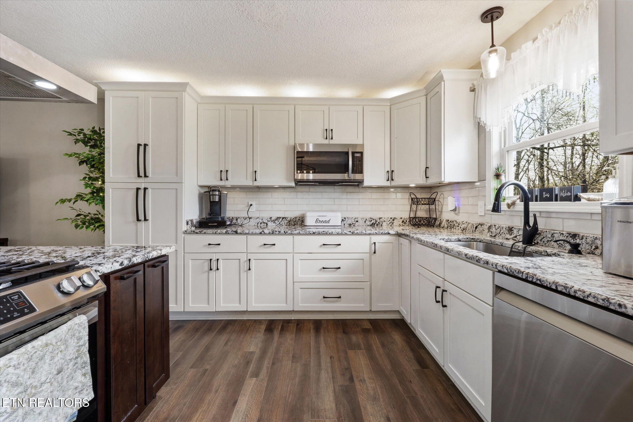 305 Dan Circle Rockwood TN 37854