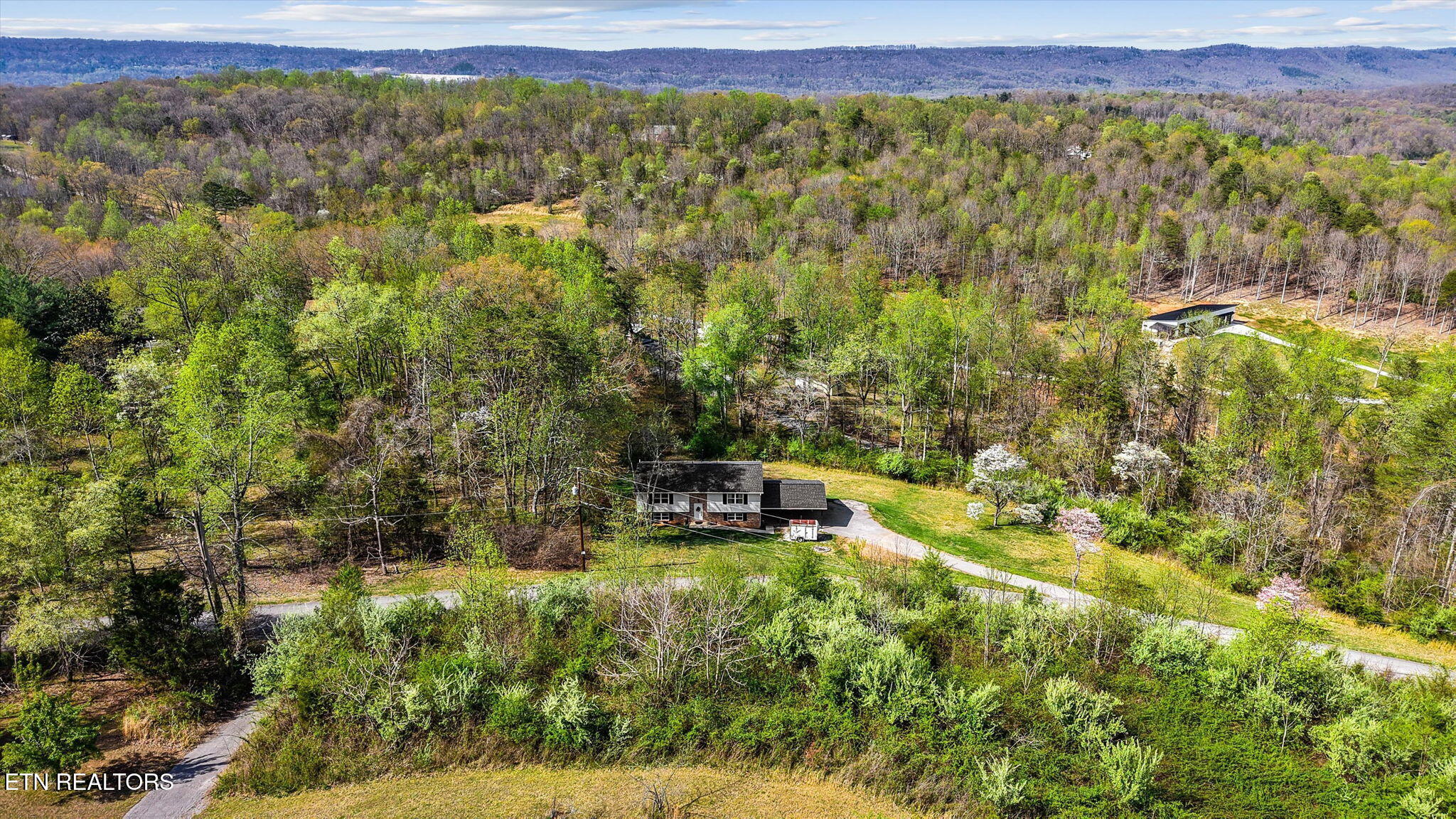 305 Dan Circle Rockwood TN 37854