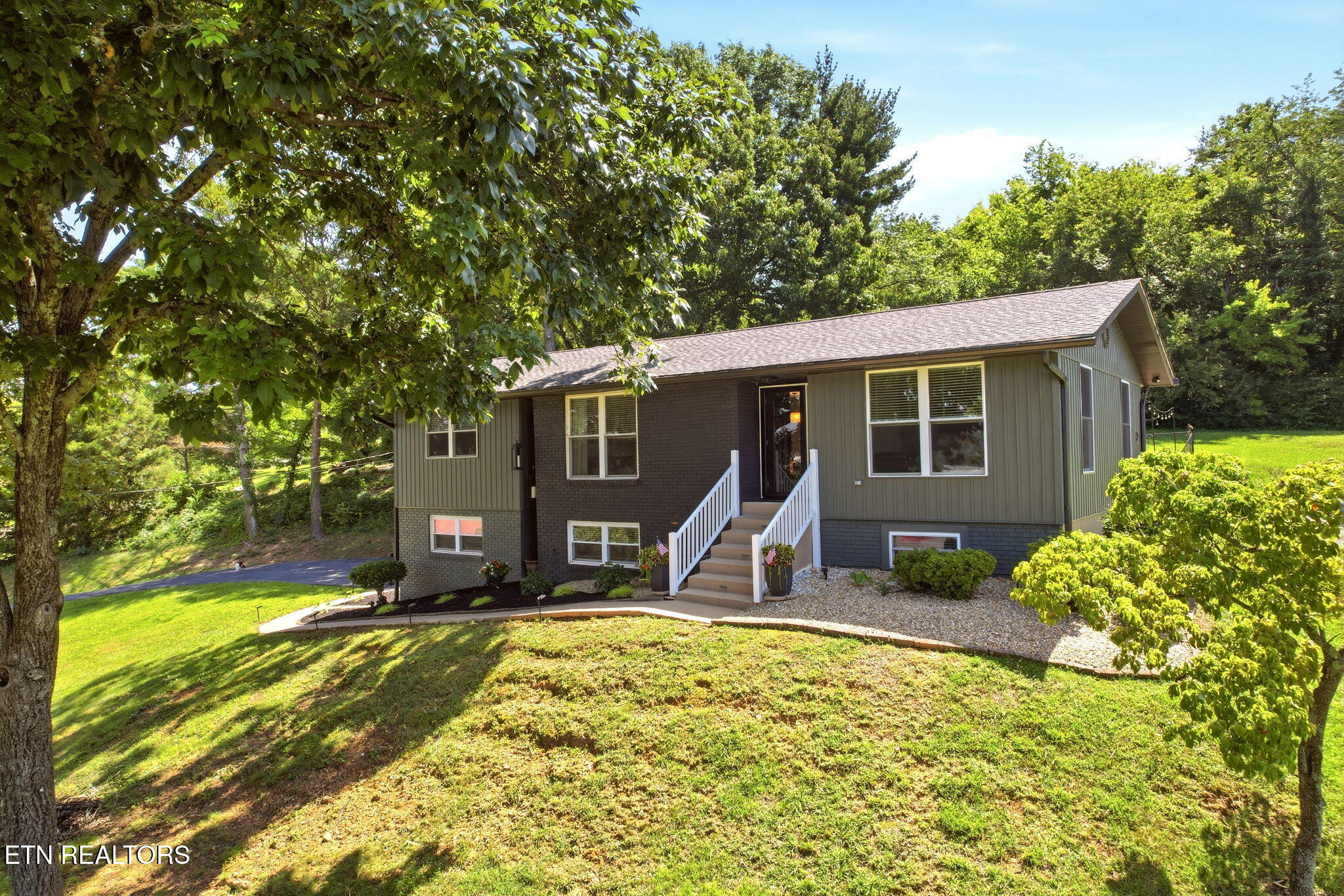 5320 Yosemite Trail Knoxville TN 37909