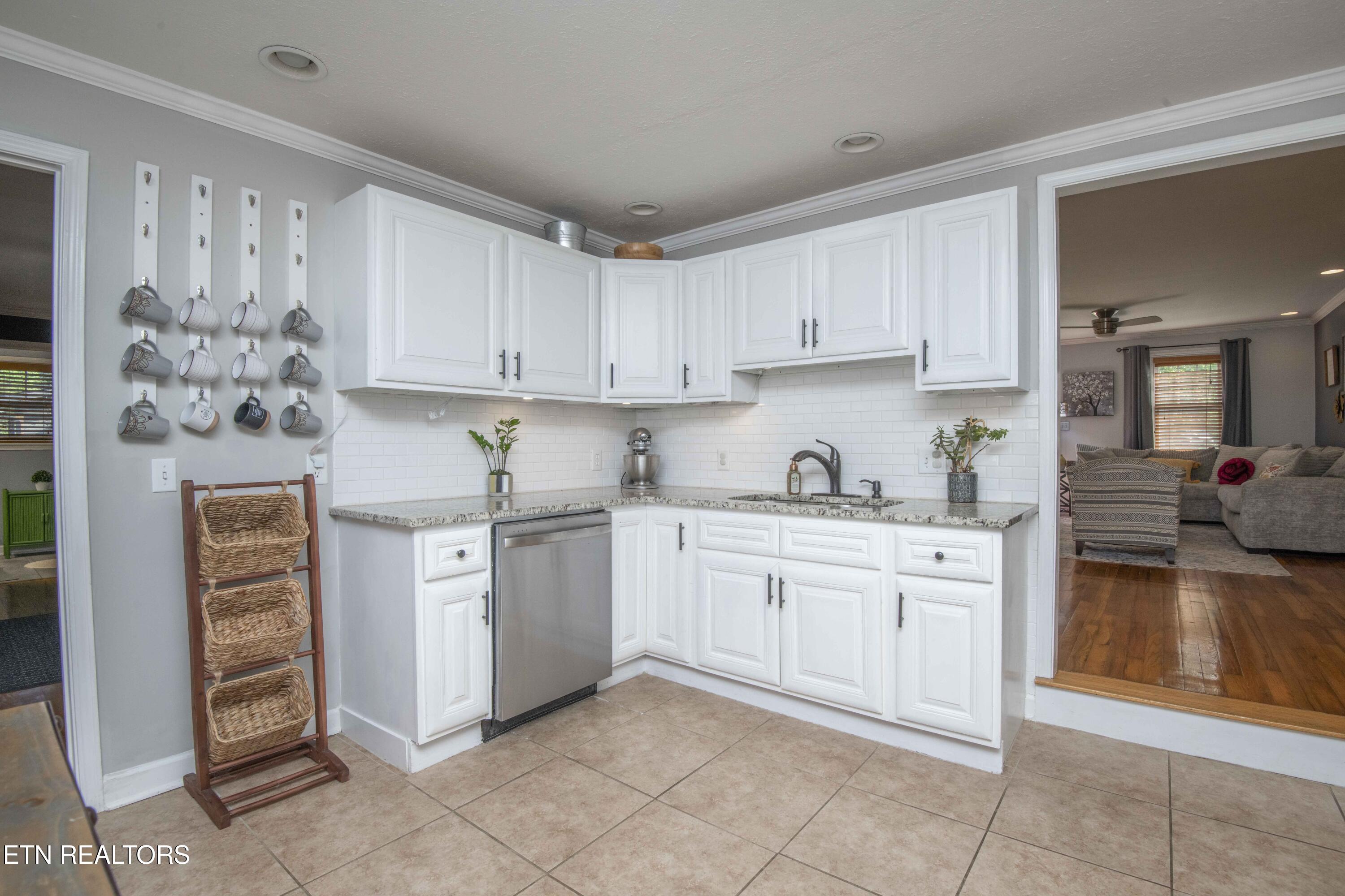 437 Fairlawn Circle Maryville TN 37801