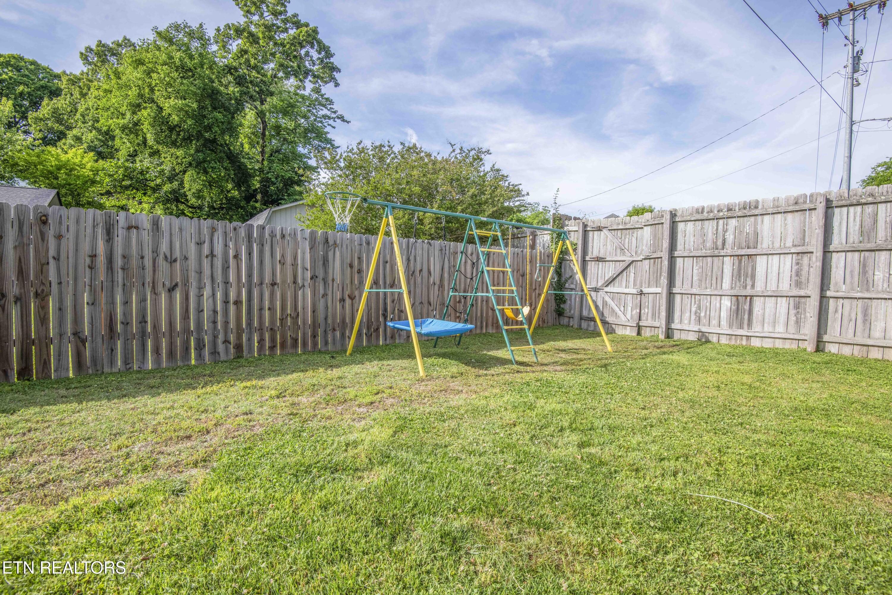 437 Fairlawn Circle Maryville TN 37801