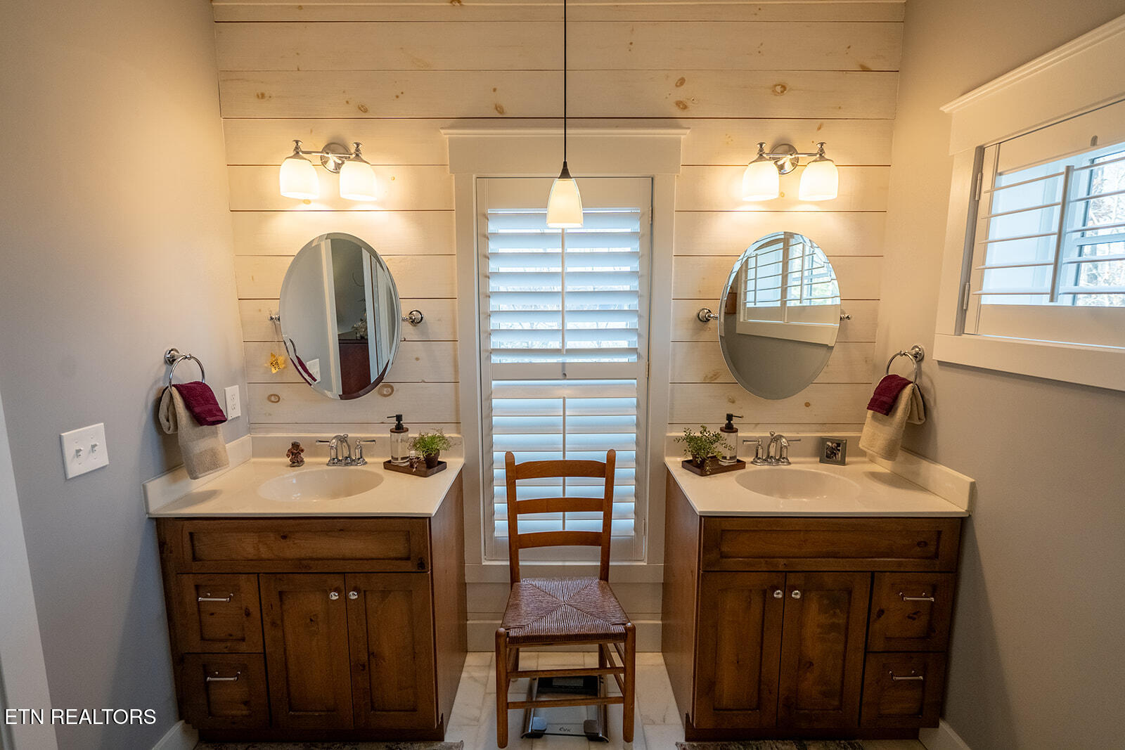 1349 Hickory Pointe Lane Maynardville TN 37807