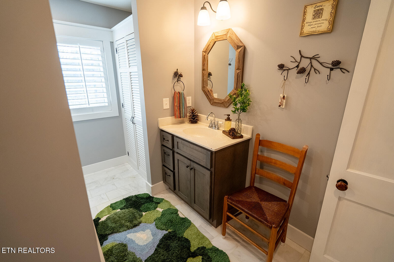 1349 Hickory Pointe Lane Maynardville TN 37807