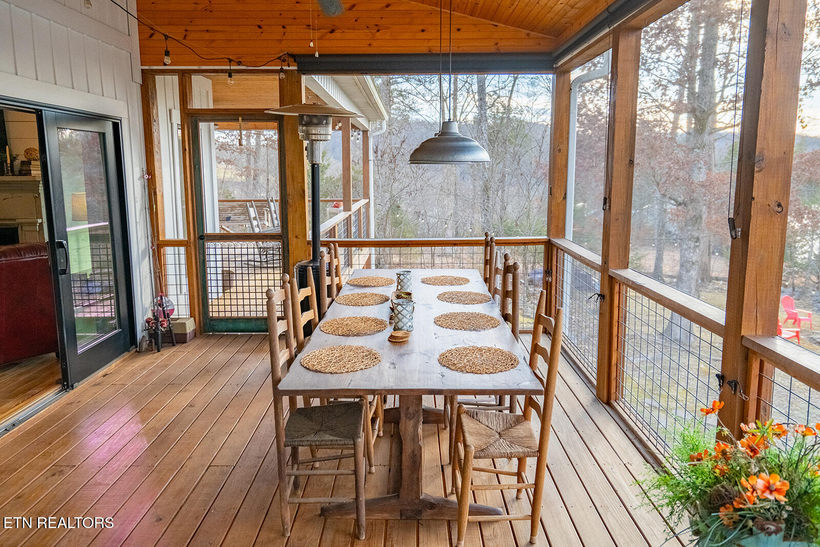 1349 Hickory Pointe Lane Maynardville TN 37807