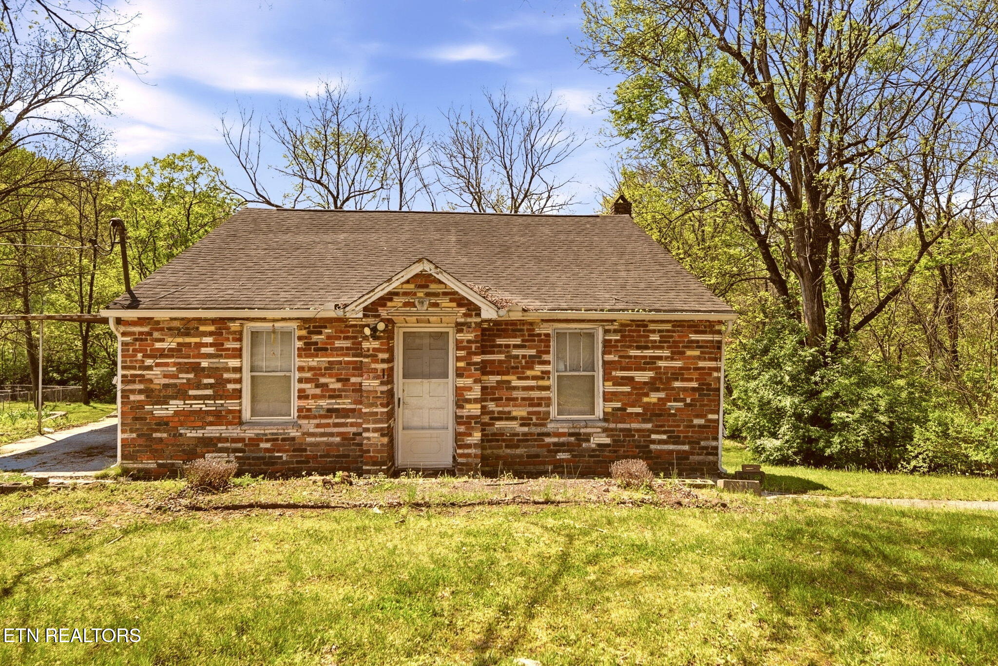 1913 Woods Creek Road Knoxville TN 37924