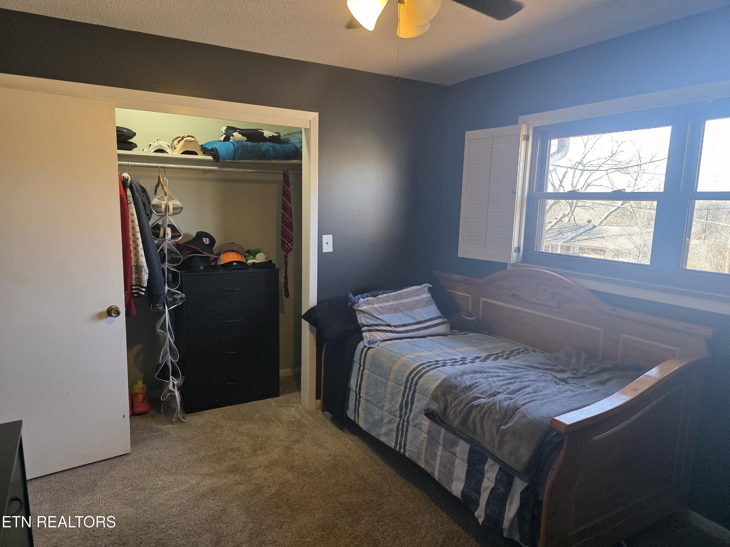 1808 E Alpine Drive Maryville TN 37804