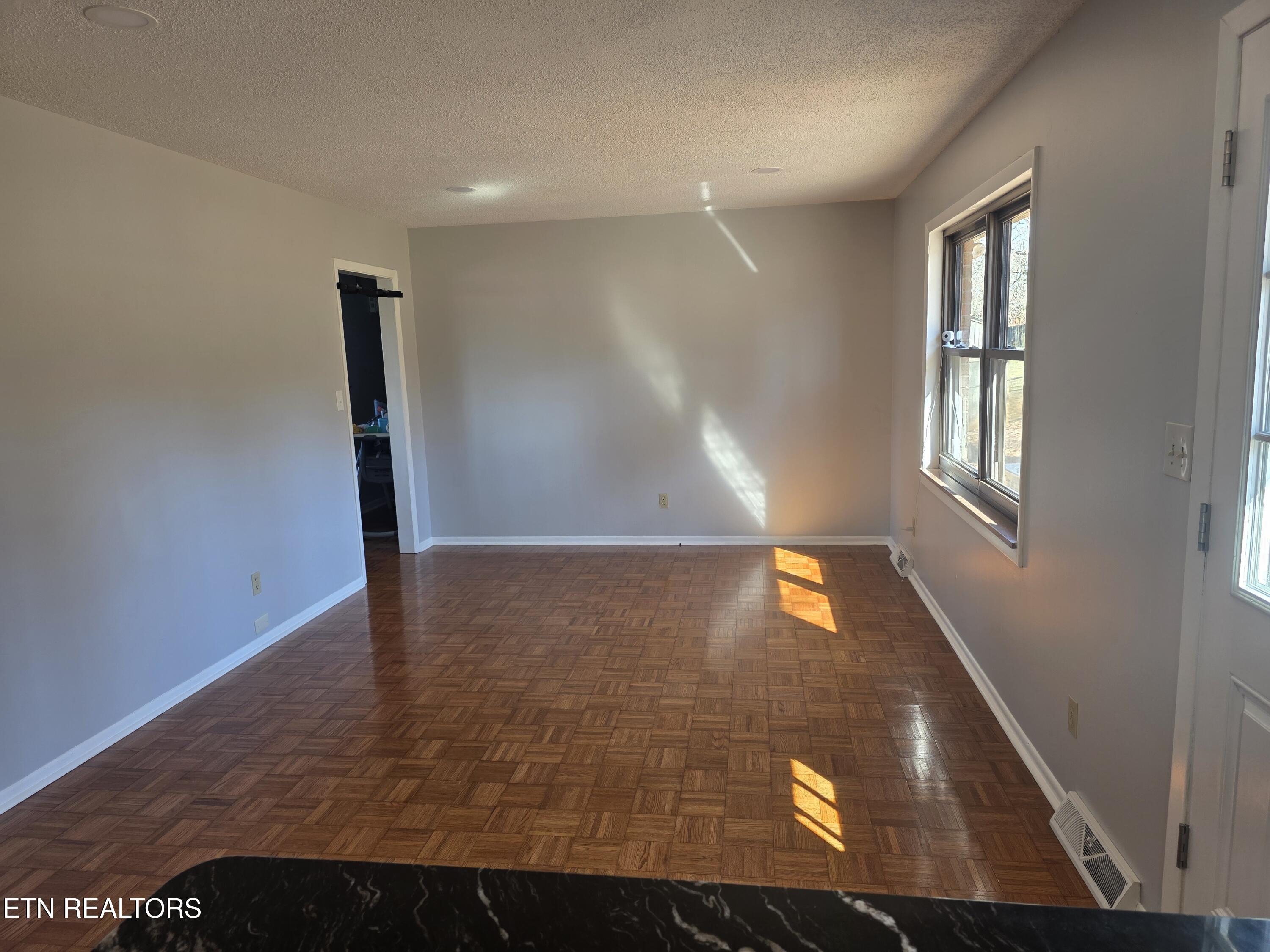 1808 E Alpine Drive Maryville TN 37804