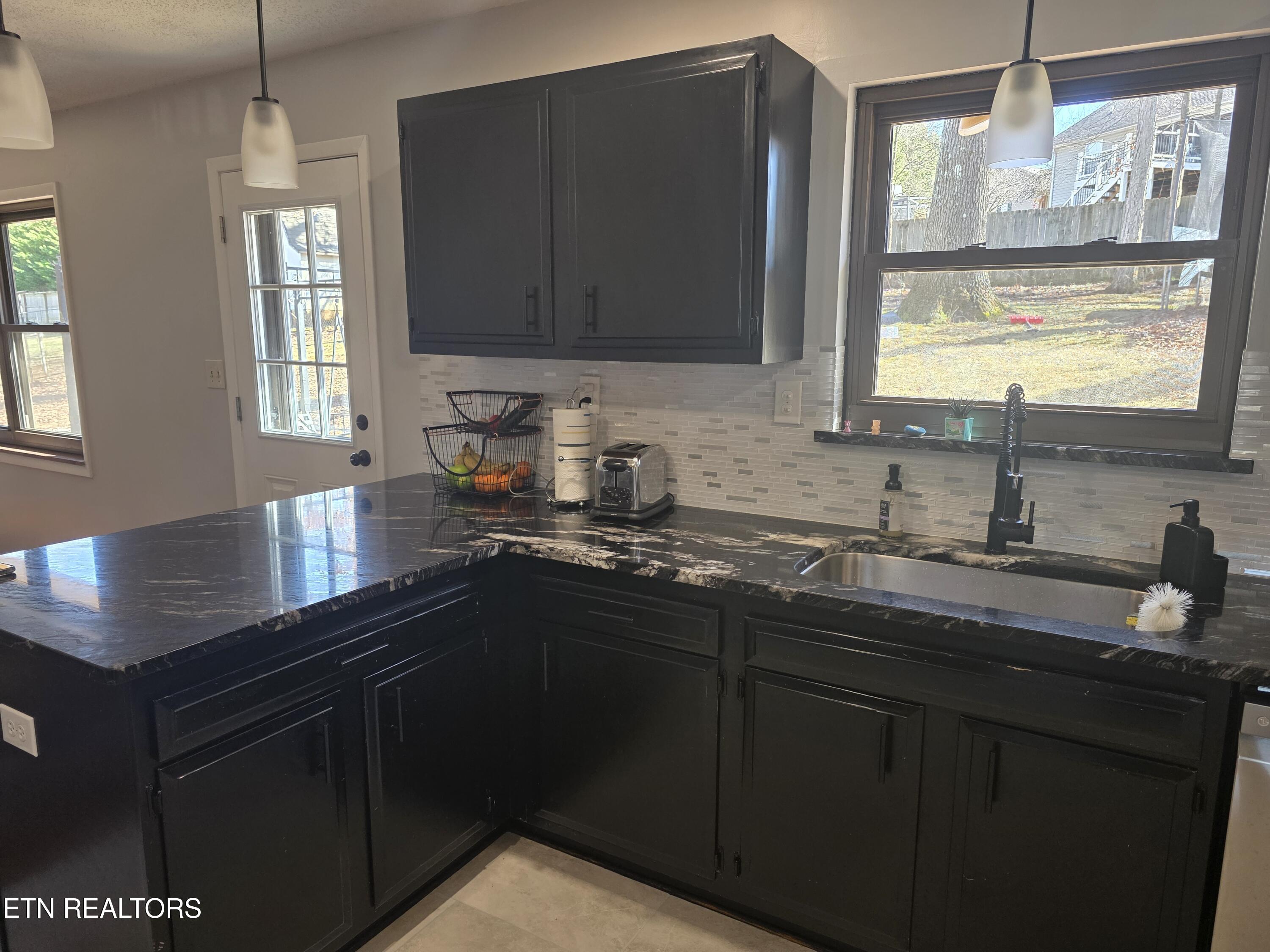 1808 E Alpine Drive Maryville TN 37804