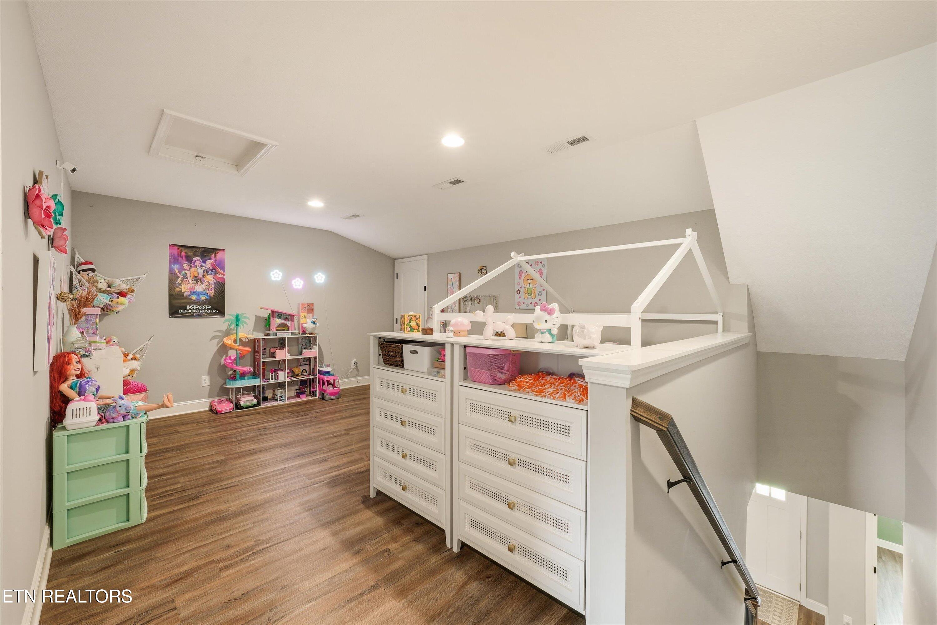 8822 Yellow Aster Road Knoxville TN 37931