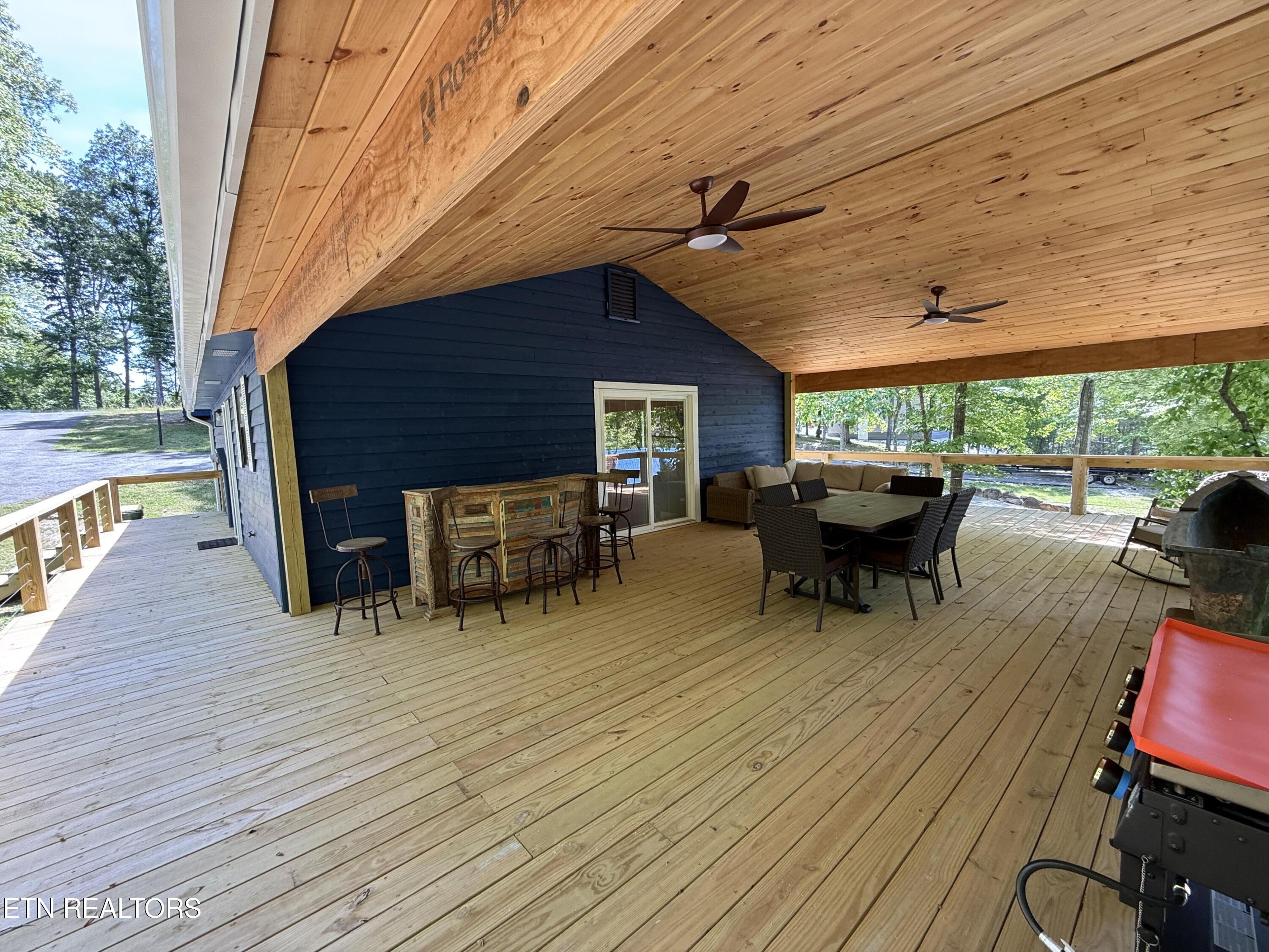 222 Big Creek Lane Lafollette TN 37766