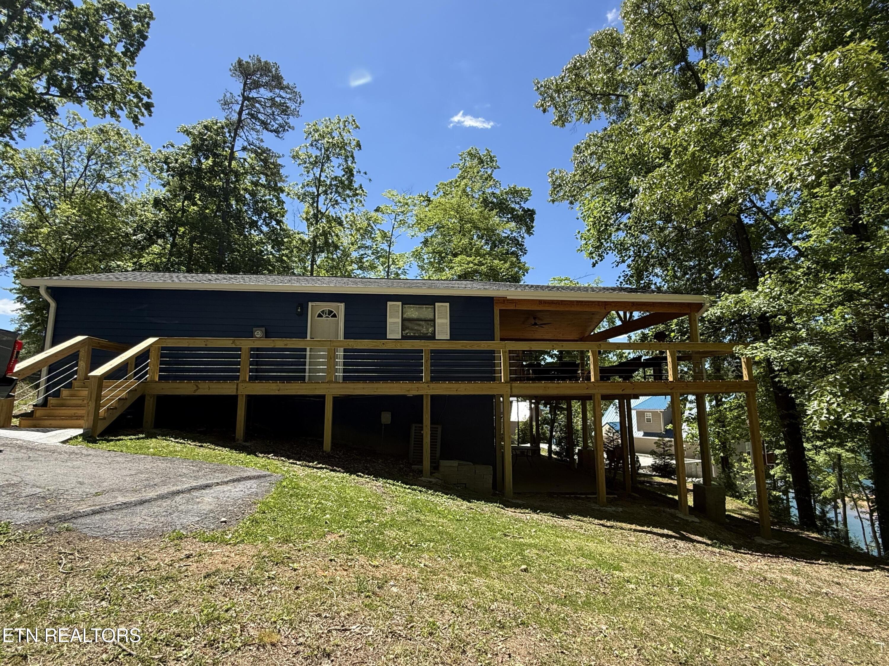 222 Big Creek Lane Lafollette TN 37766