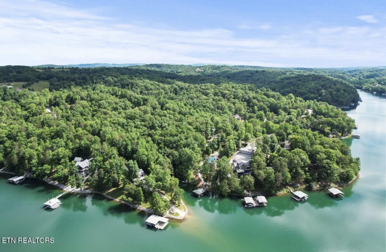 222 Big Creek Lane Lafollette TN 37766