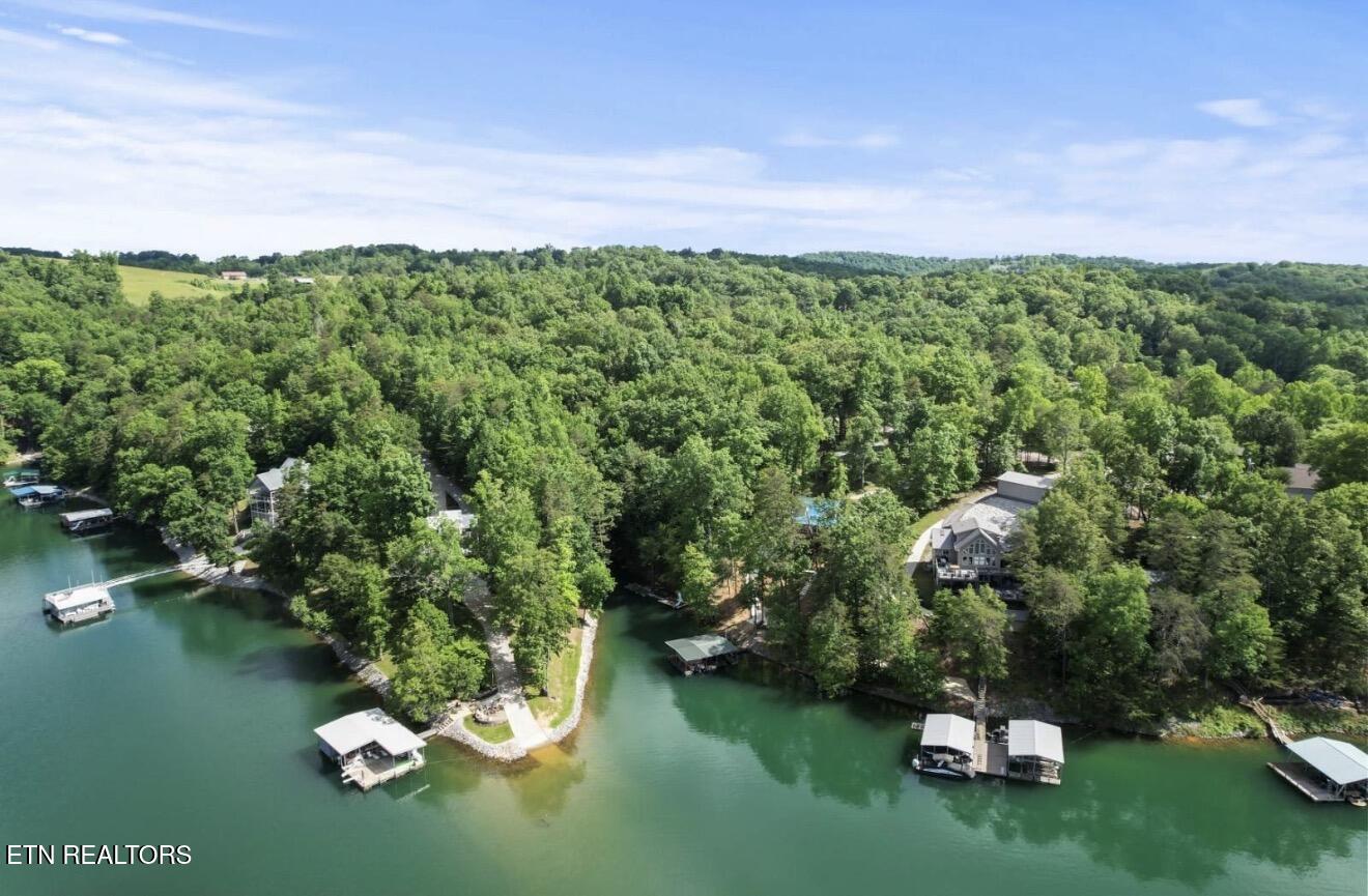 222 Big Creek Lane Lafollette TN 37766