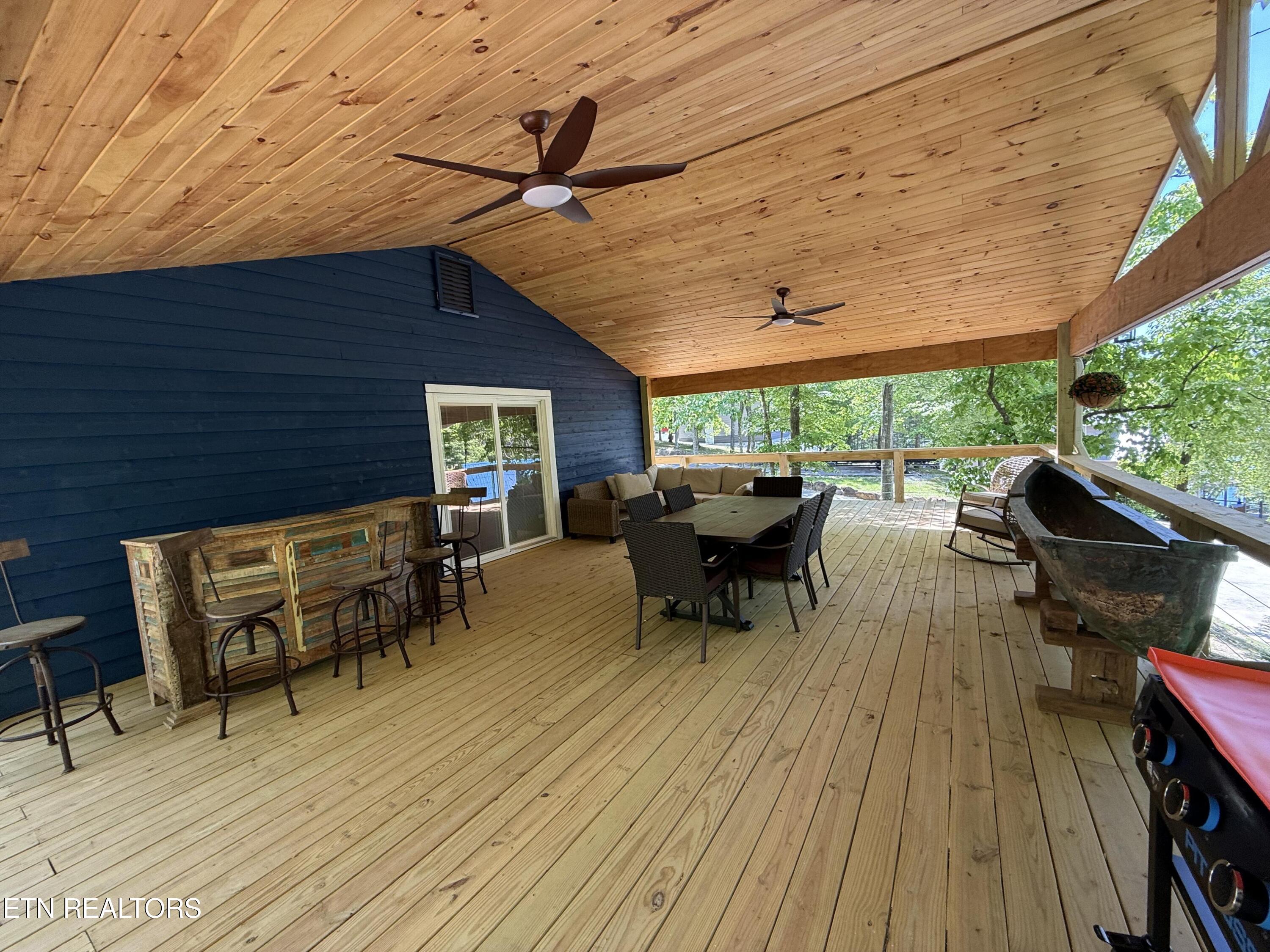 222 Big Creek Lane Lafollette TN 37766