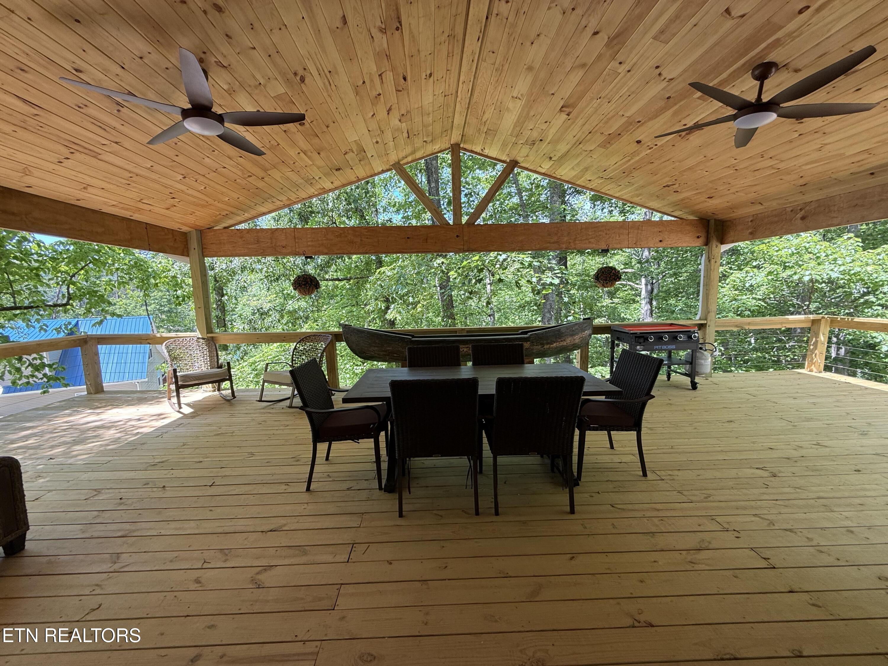 222 Big Creek Lane Lafollette TN 37766