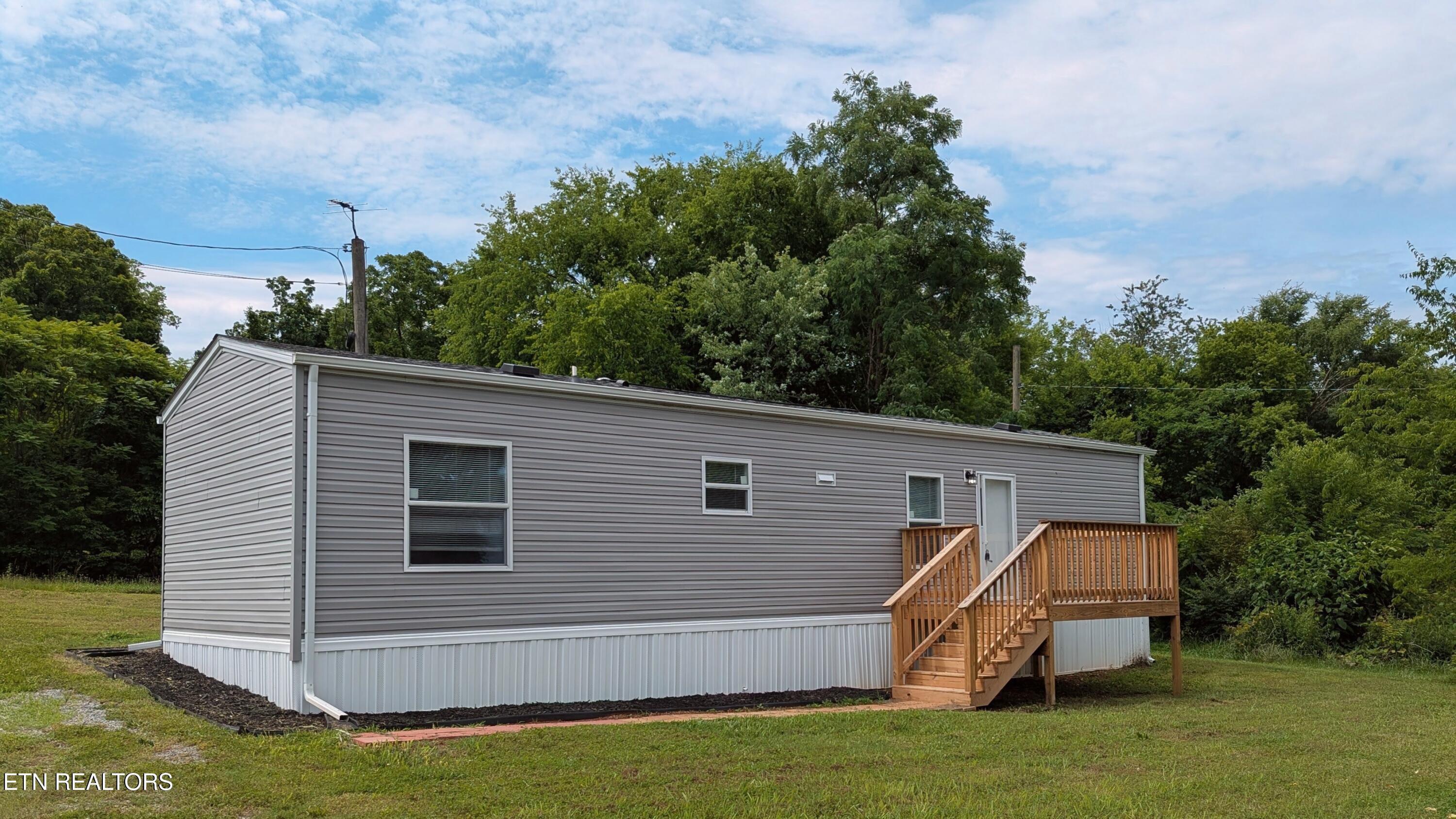 203 Pettit Street Vonore TN 37885