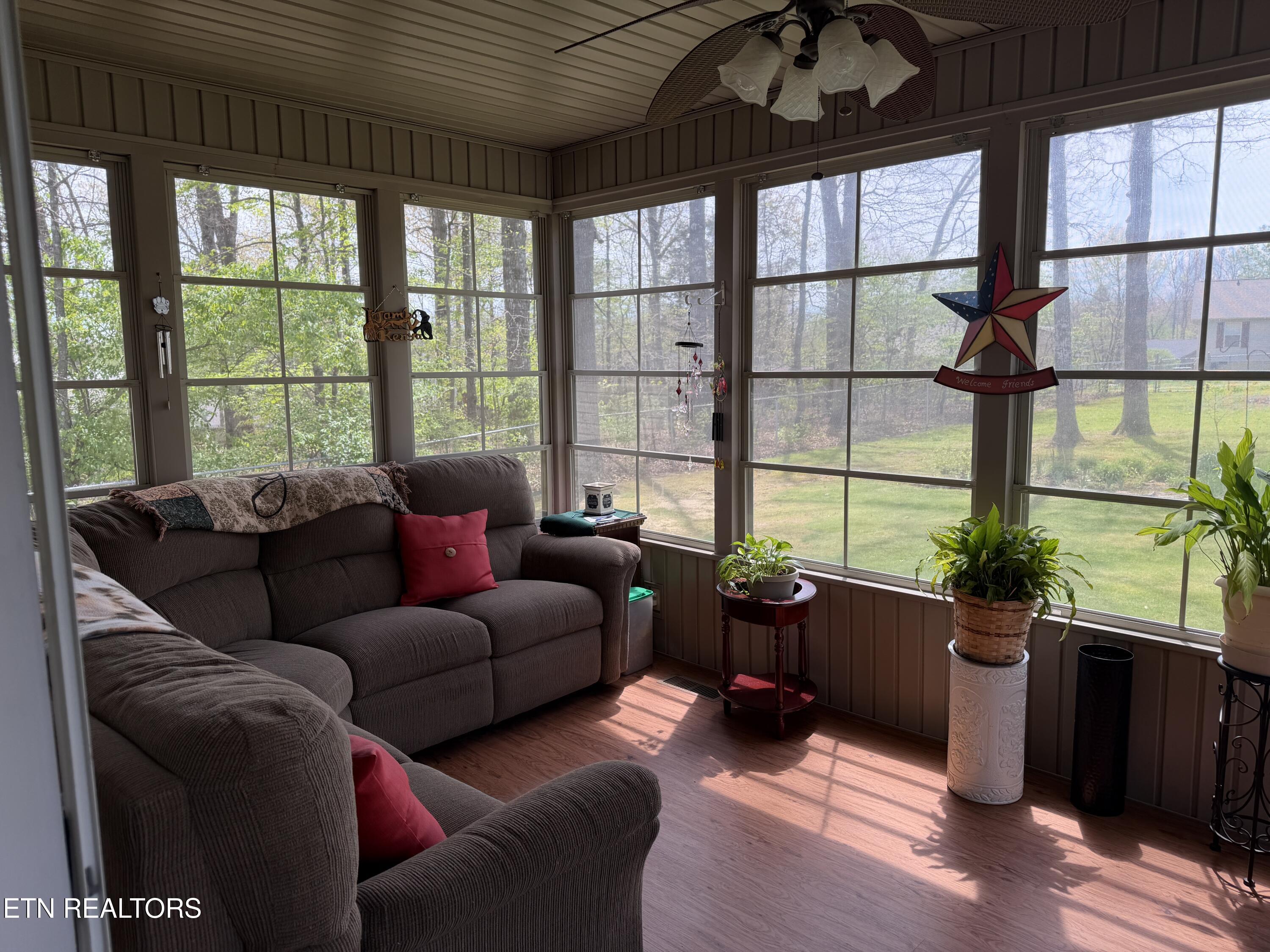 365 Carriage Drive Crossville TN 38555