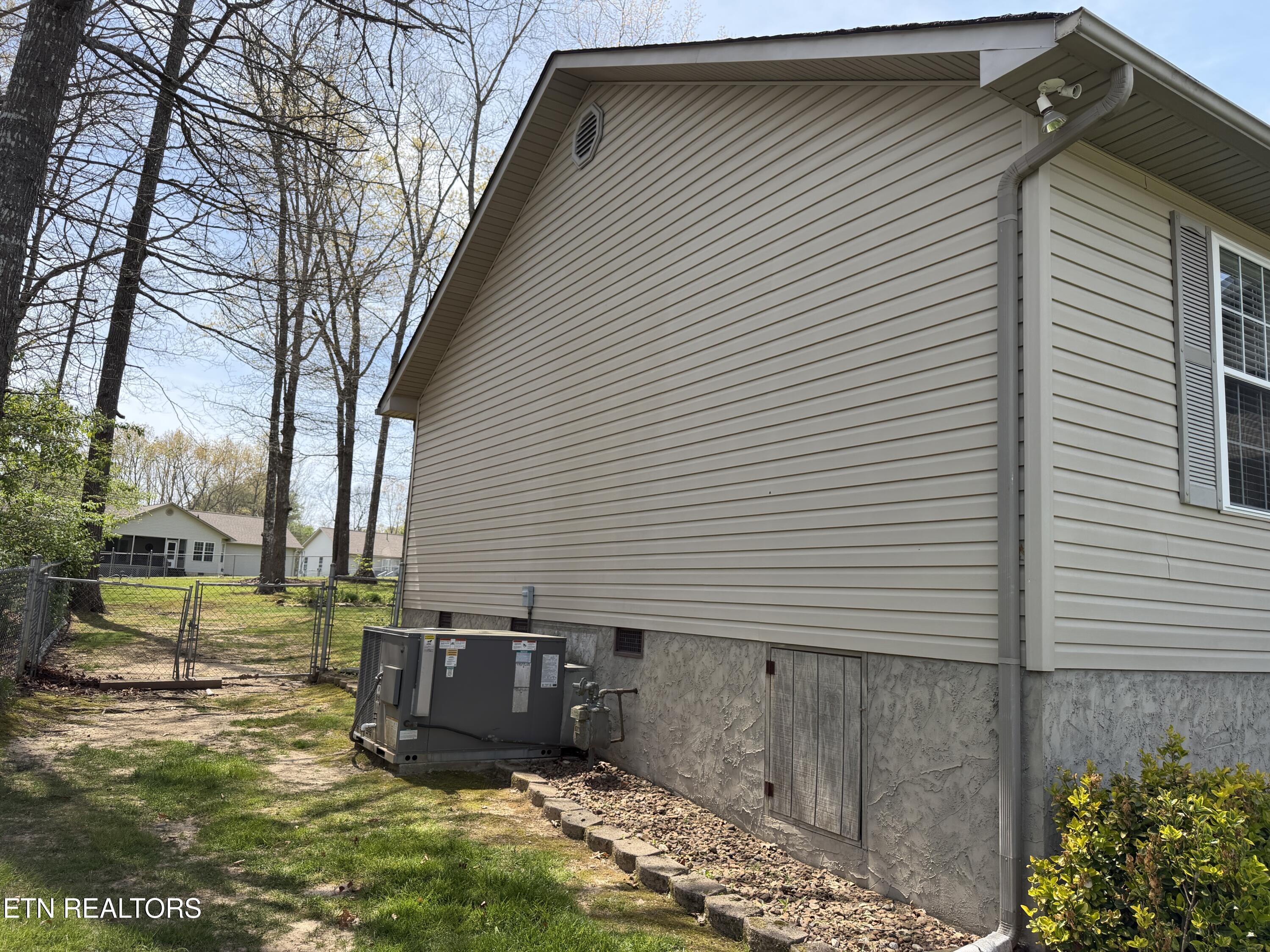 365 Carriage Drive Crossville TN 38555
