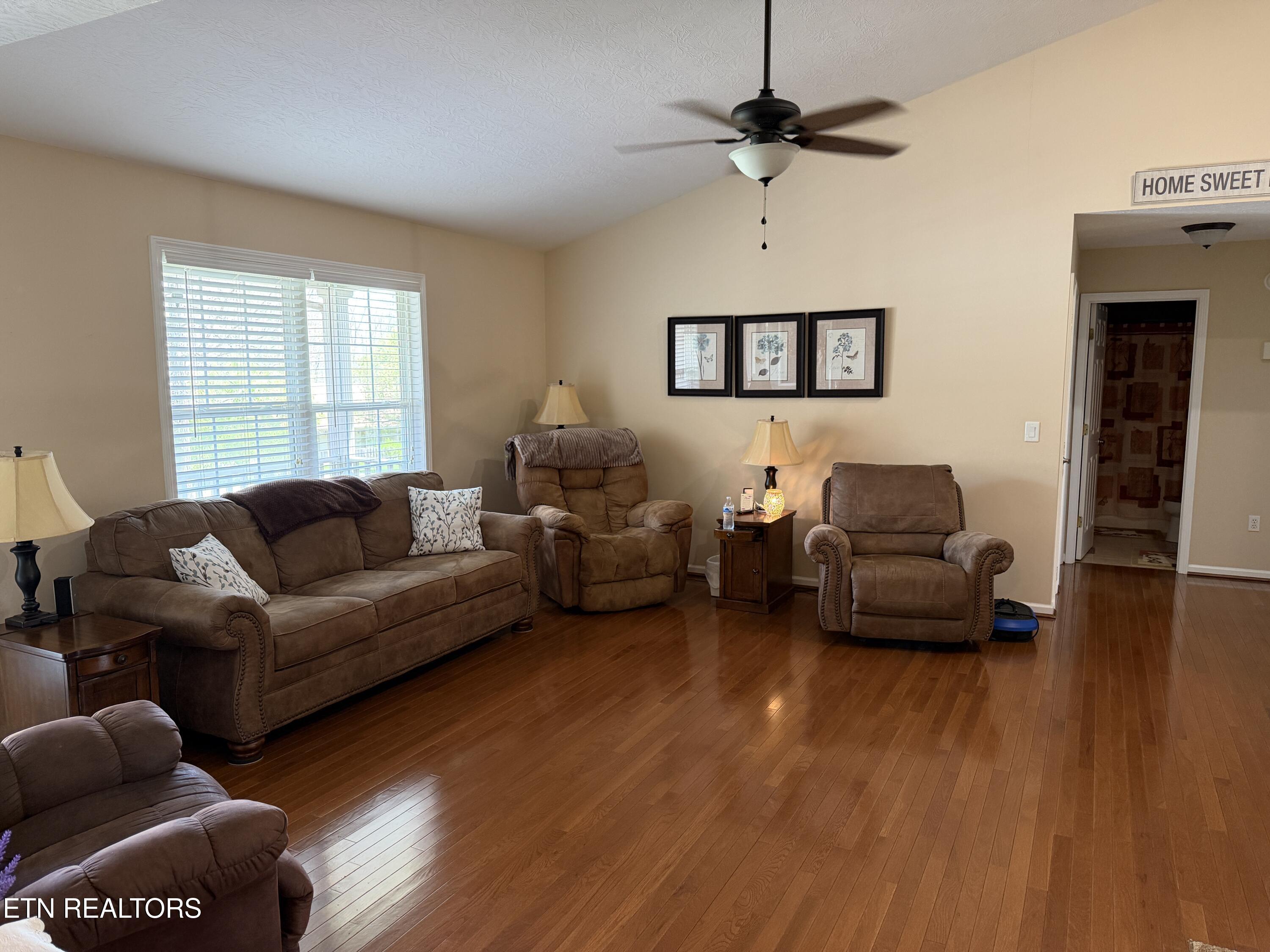 365 Carriage Drive Crossville TN 38555