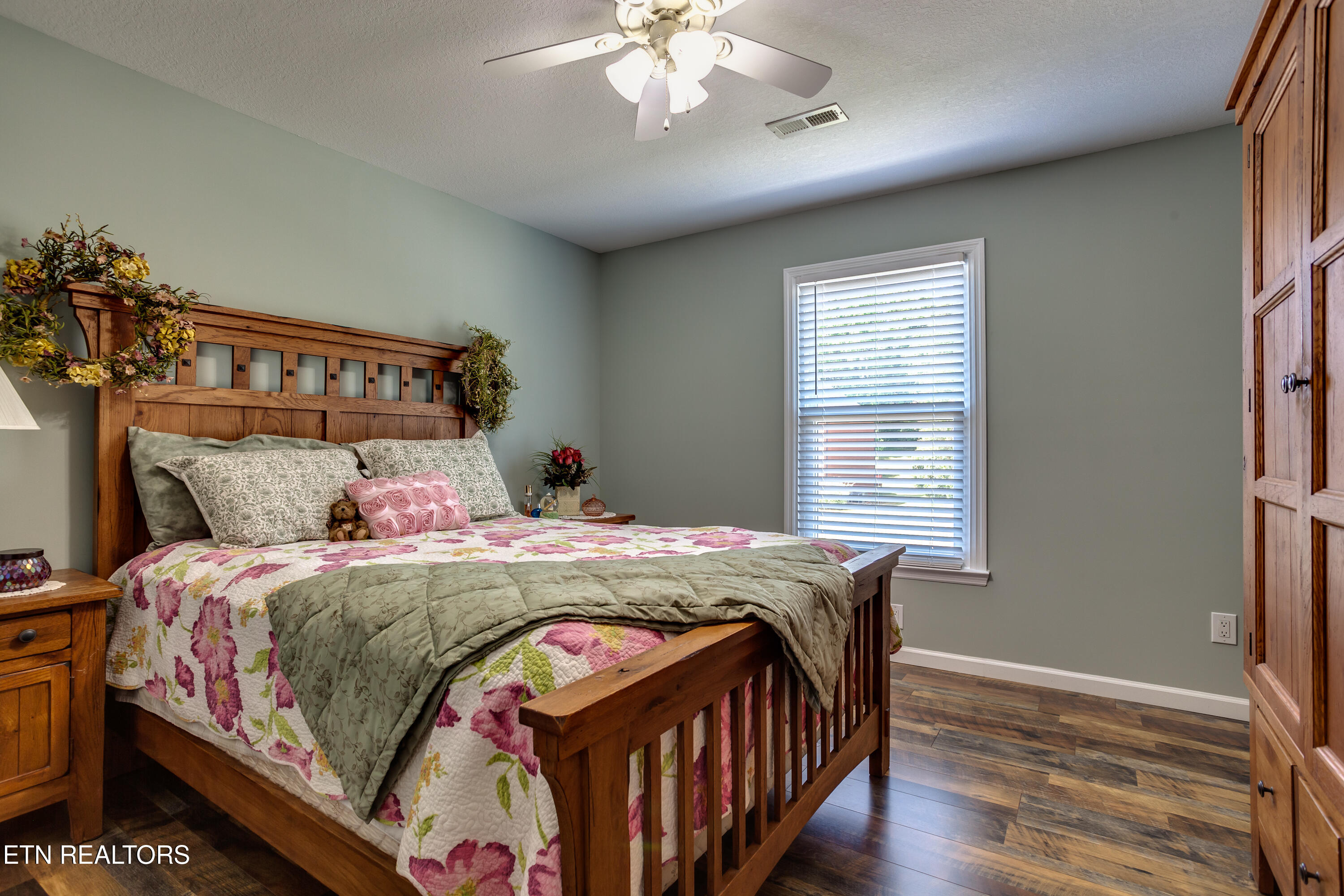 3310 Whispering Oaks Drive Knoxville TN 37938