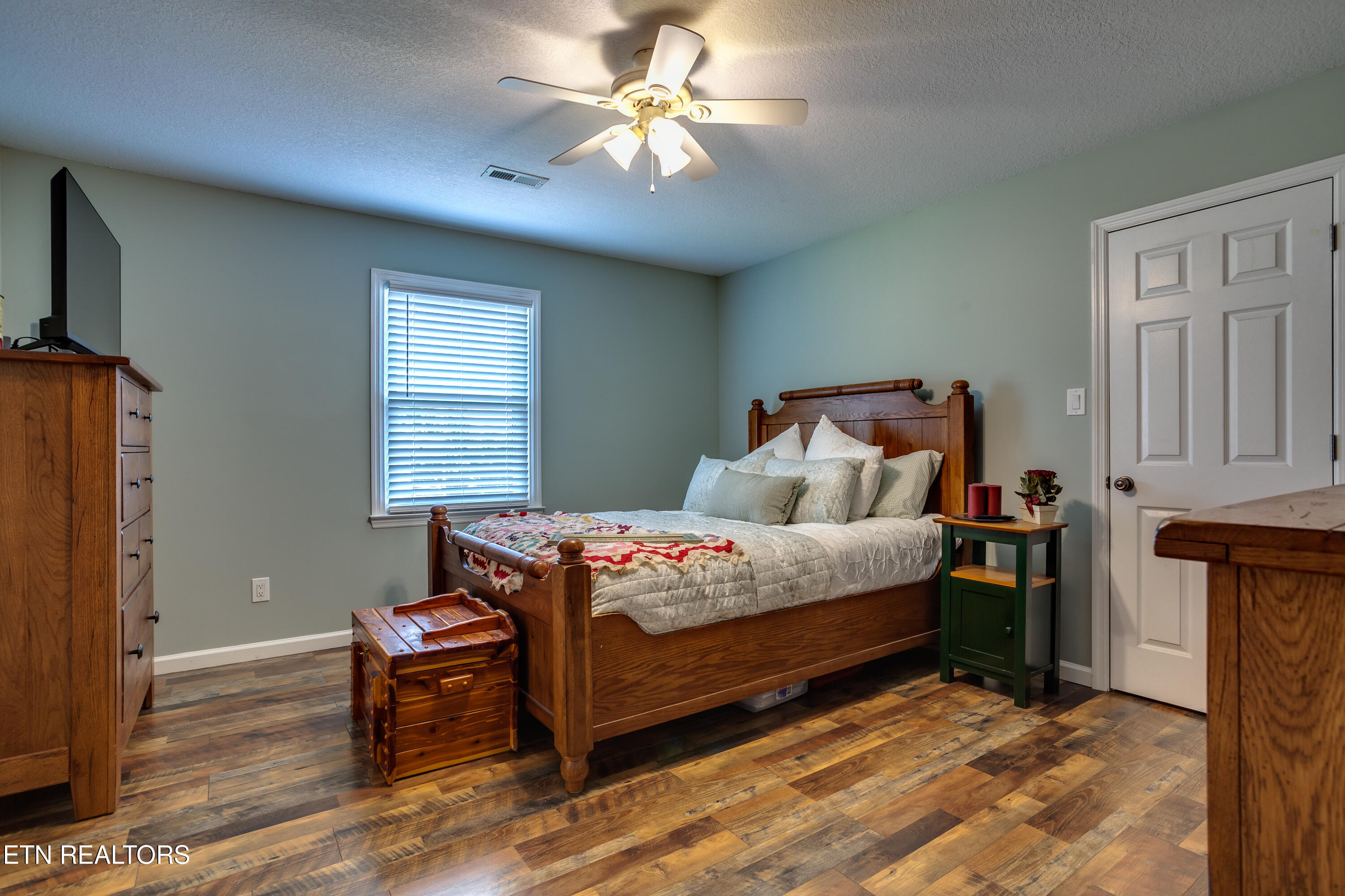 3310 Whispering Oaks Drive Knoxville TN 37938