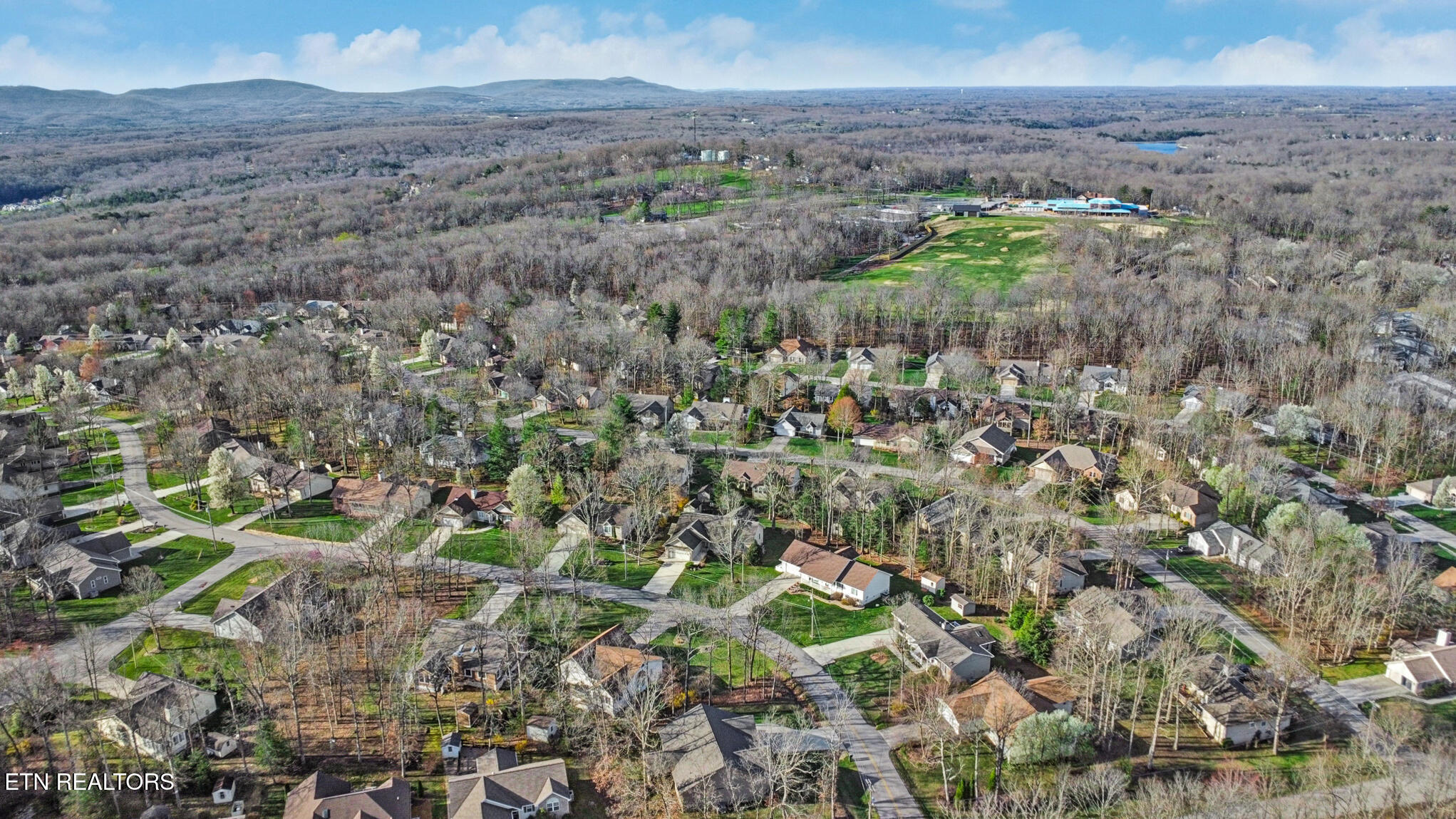 193 Berkshire Loop Fairfield Glade TN 38558