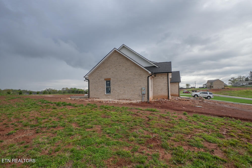 819 Pinebrooke Drive Maryville TN 37801