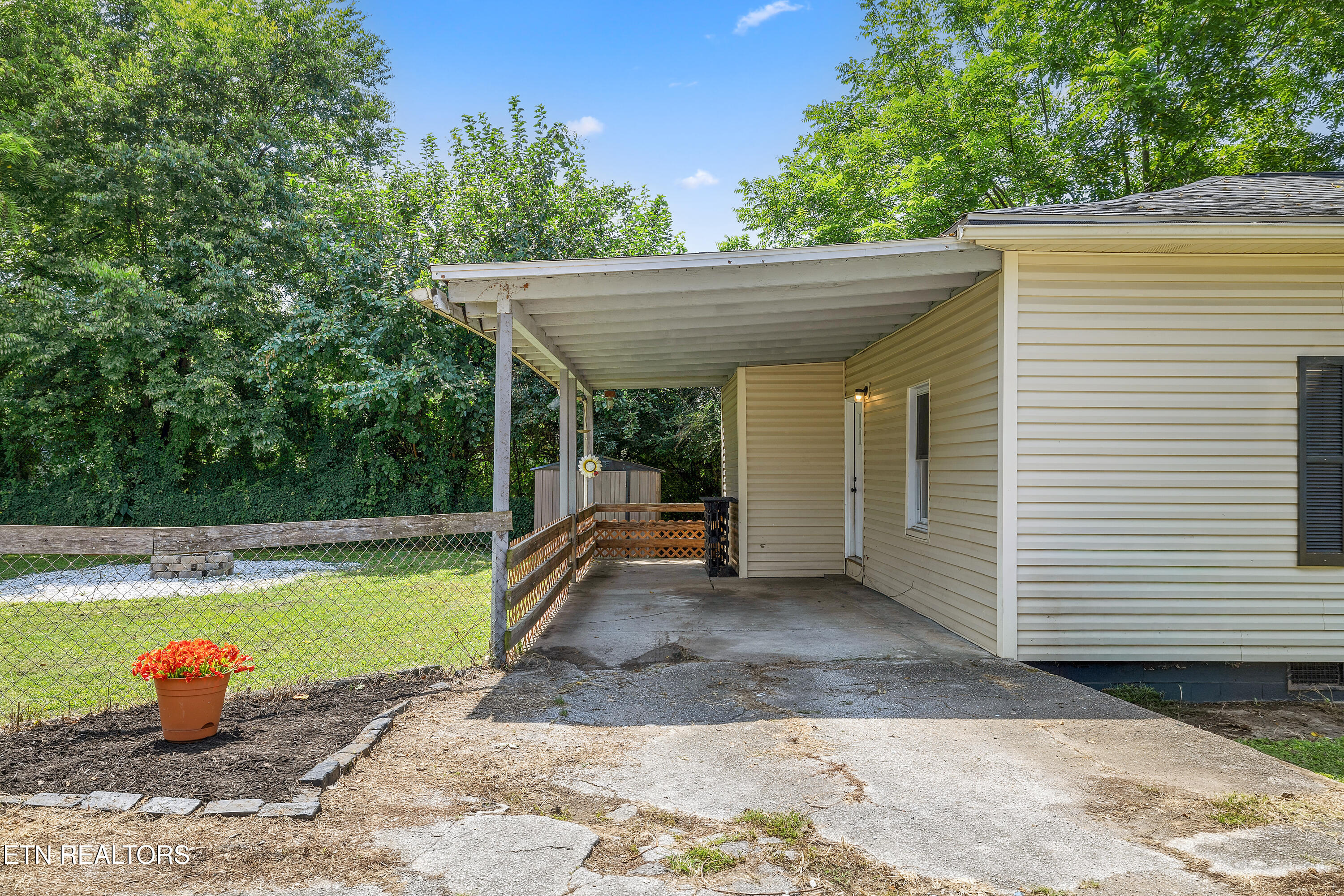 2722 Piedmont Street Knoxville TN 37921