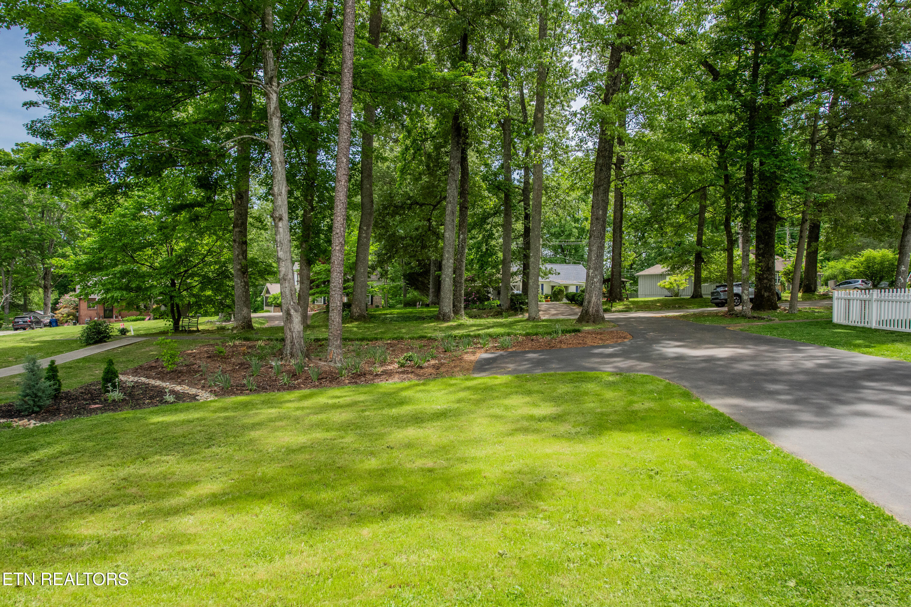 70 Pine Road Norris TN 37828