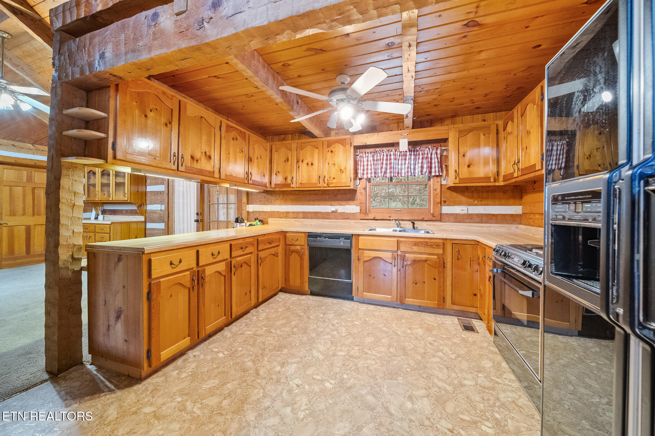 830 Sleepy Hollow Road Gatlinburg TN 37738