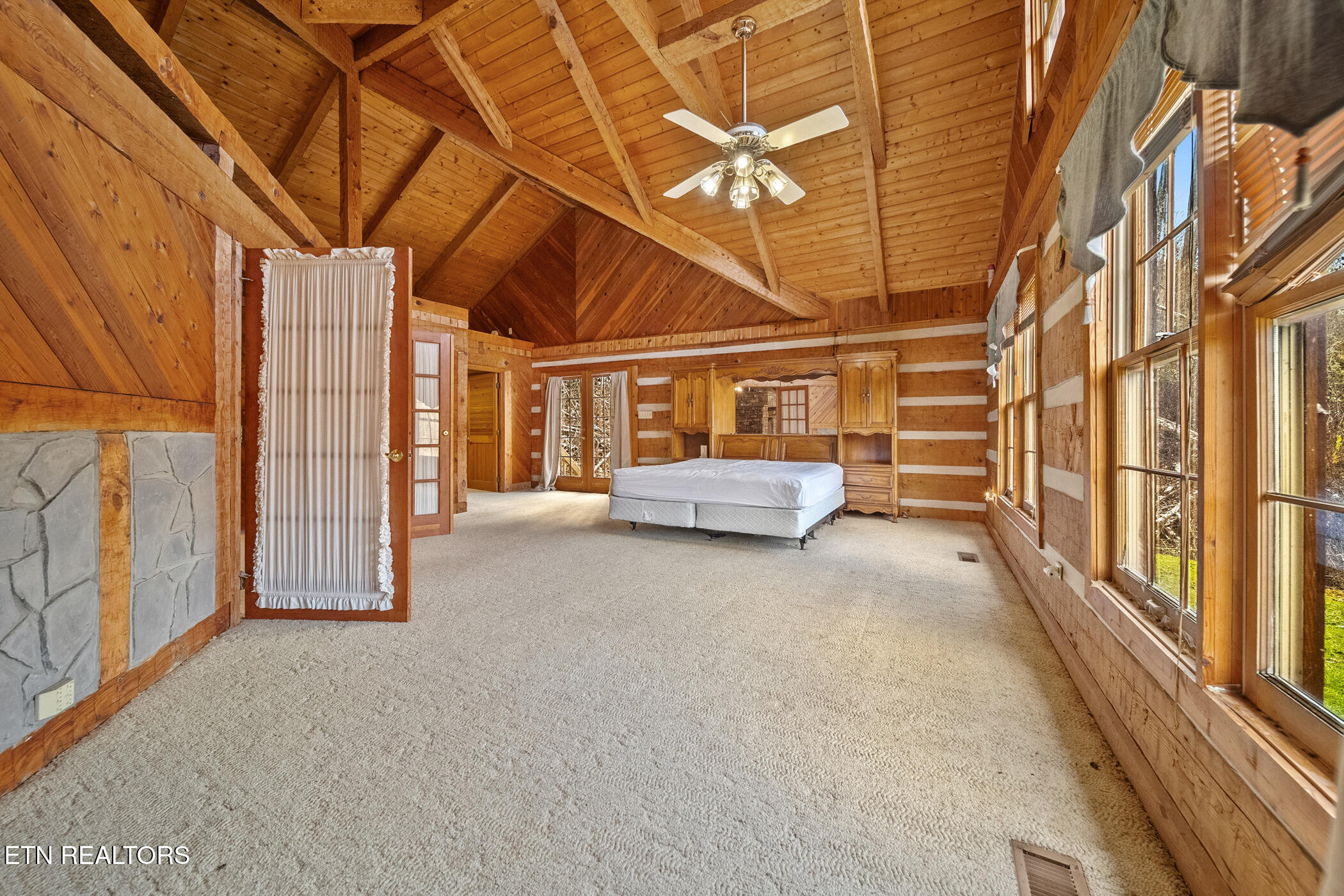830 Sleepy Hollow Road Gatlinburg TN 37738