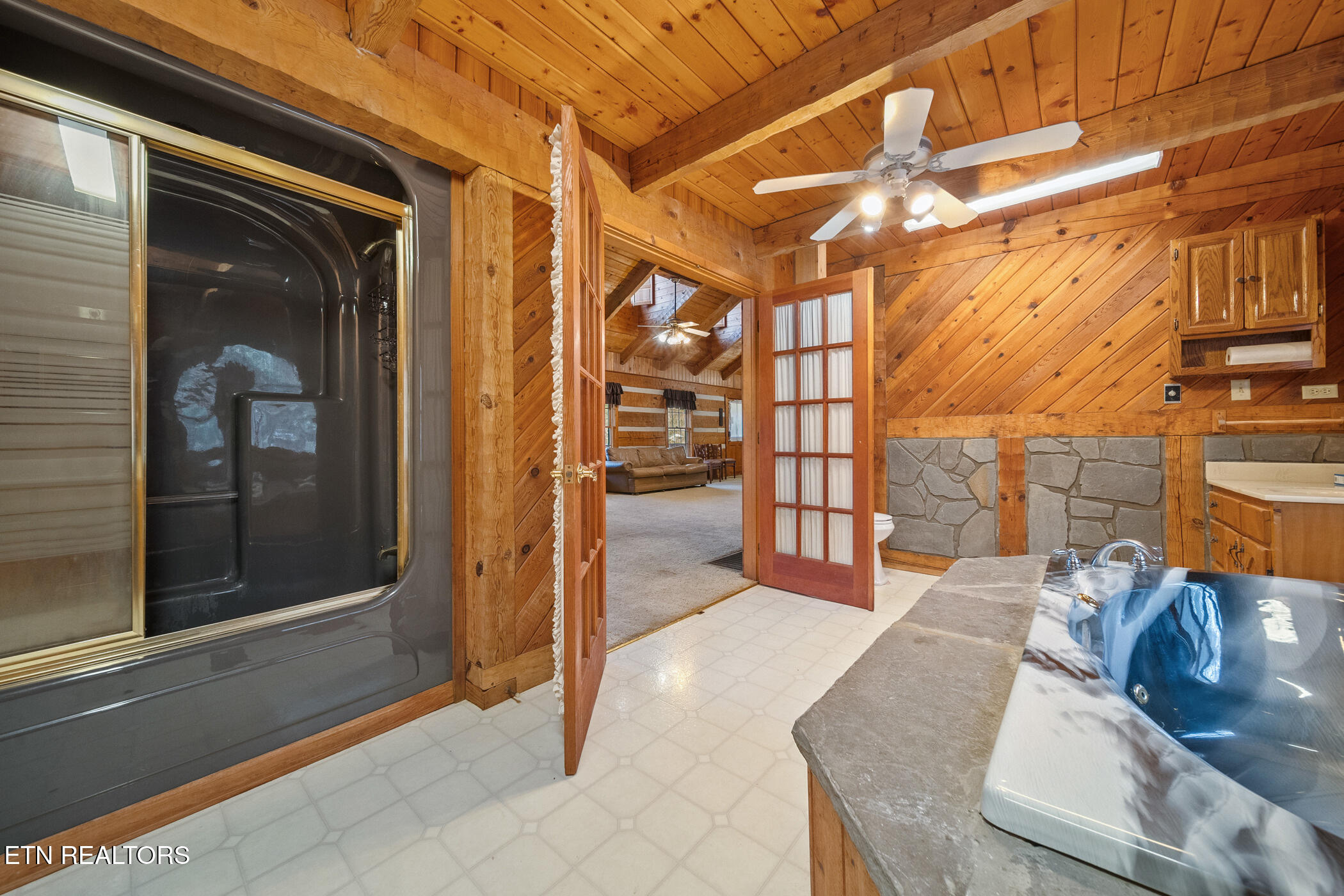 830 Sleepy Hollow Road Gatlinburg TN 37738