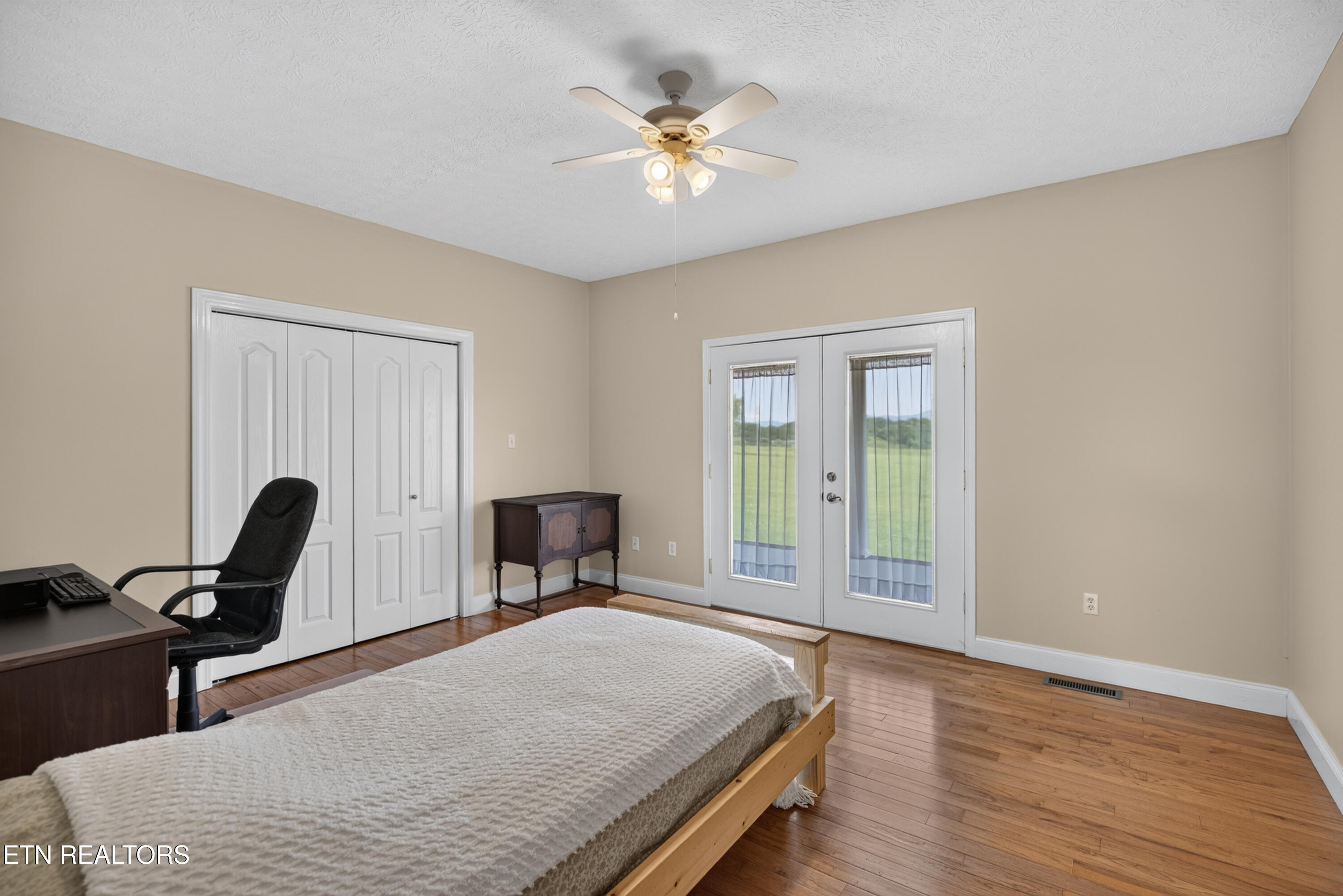 670 Burchfield Road Dandridge TN 37725
