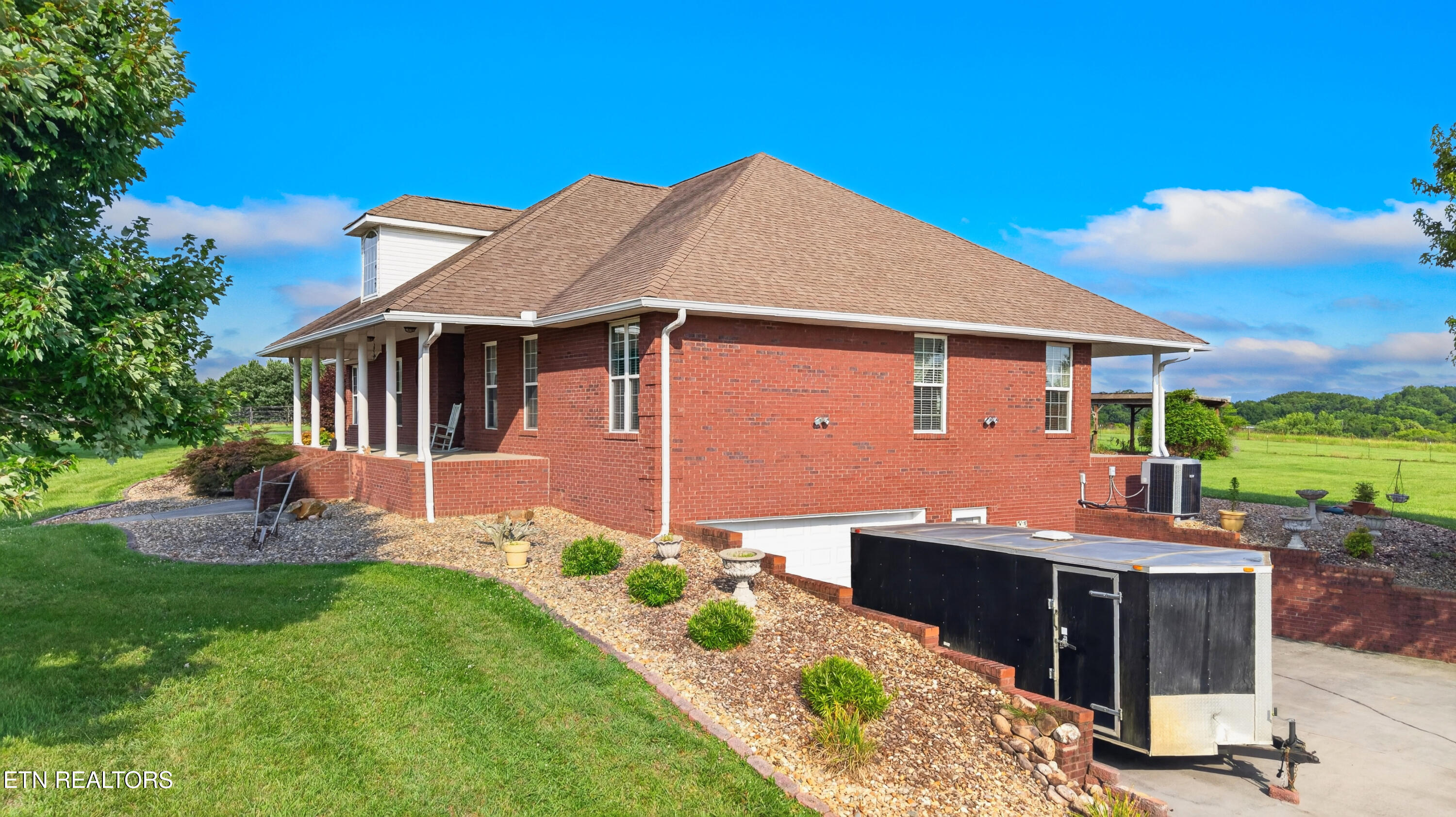 670 Burchfield Road Dandridge TN 37725