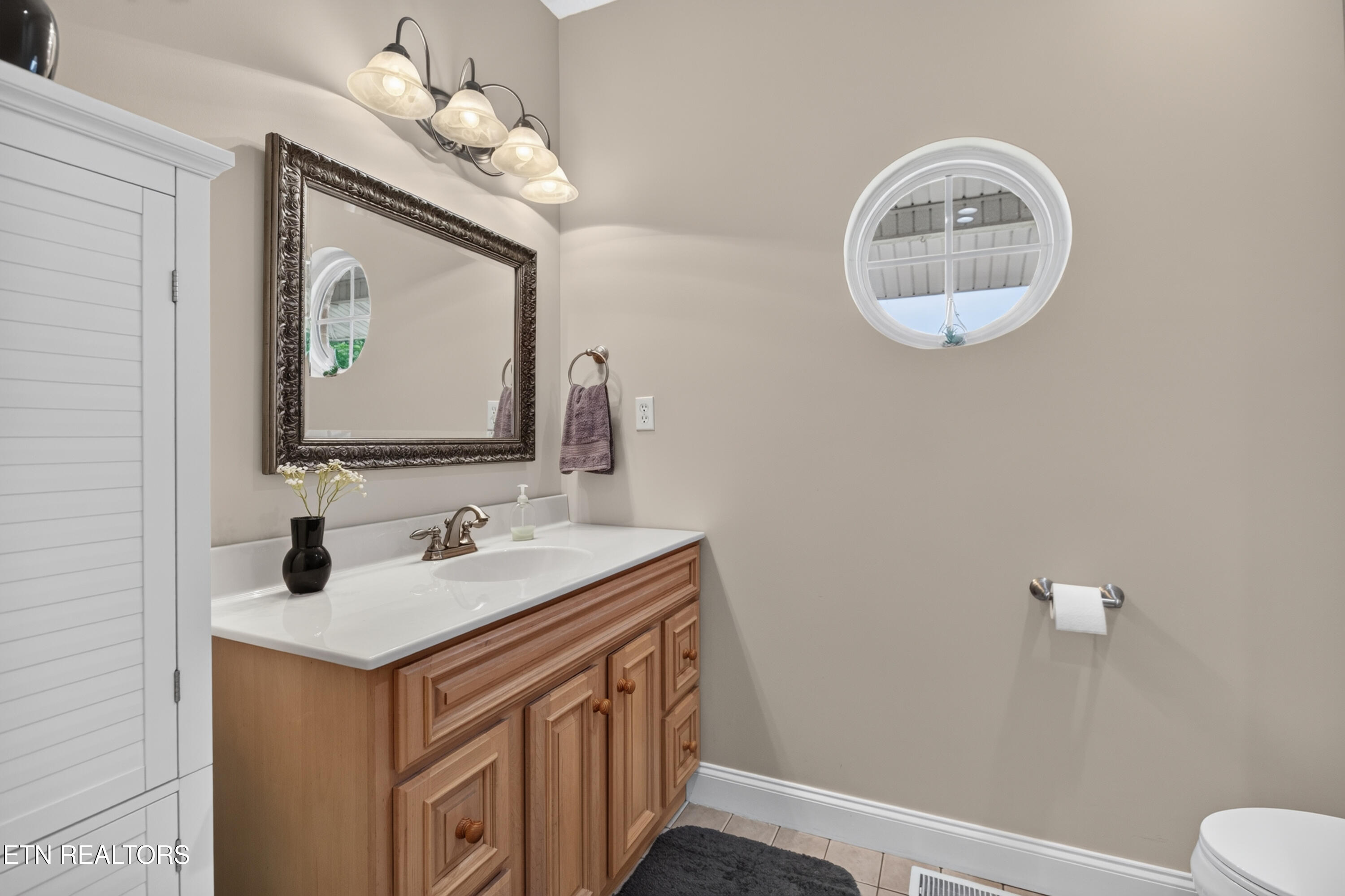 670 Burchfield Road Dandridge TN 37725
