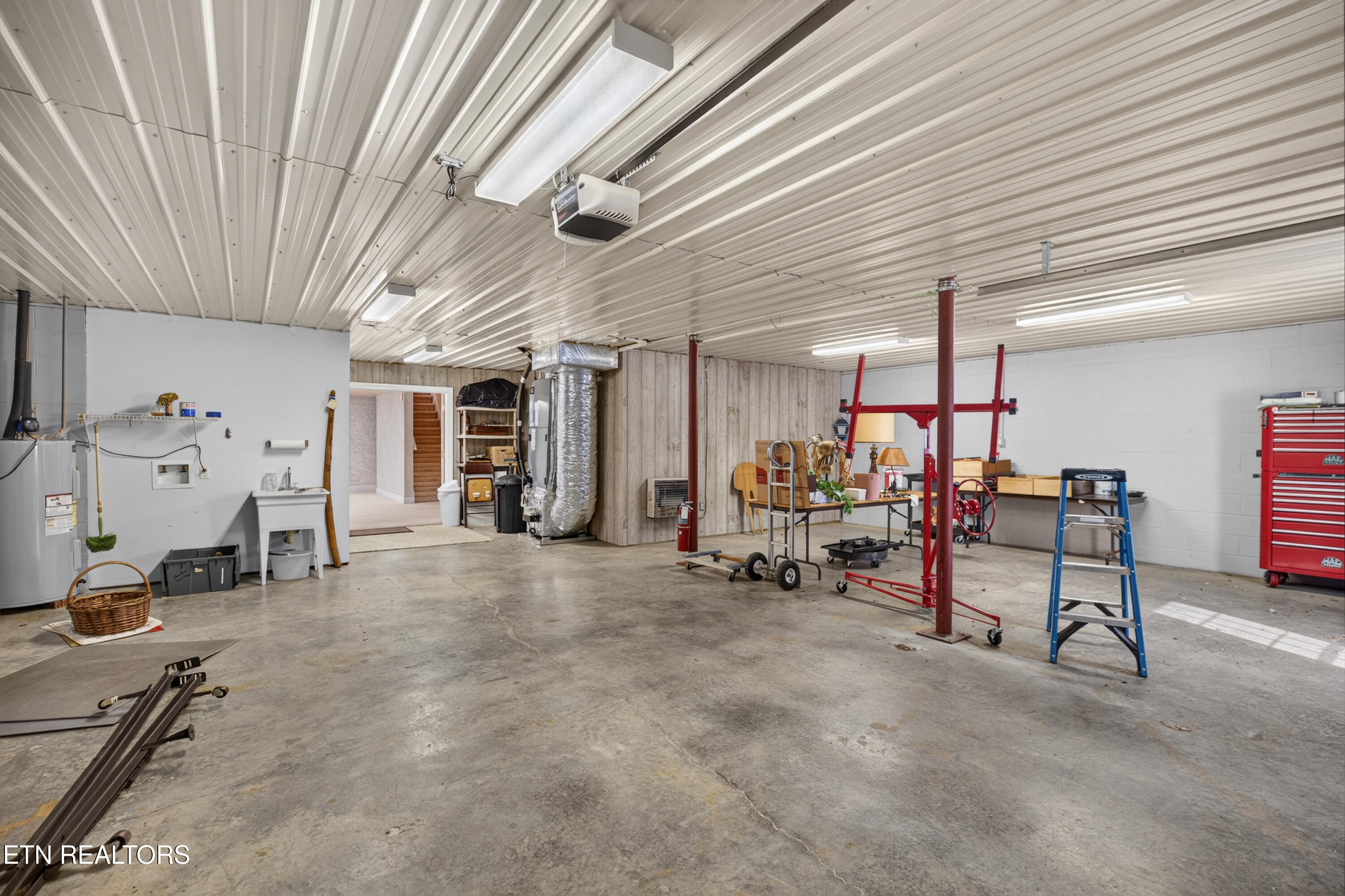 670 Burchfield Road Dandridge TN 37725