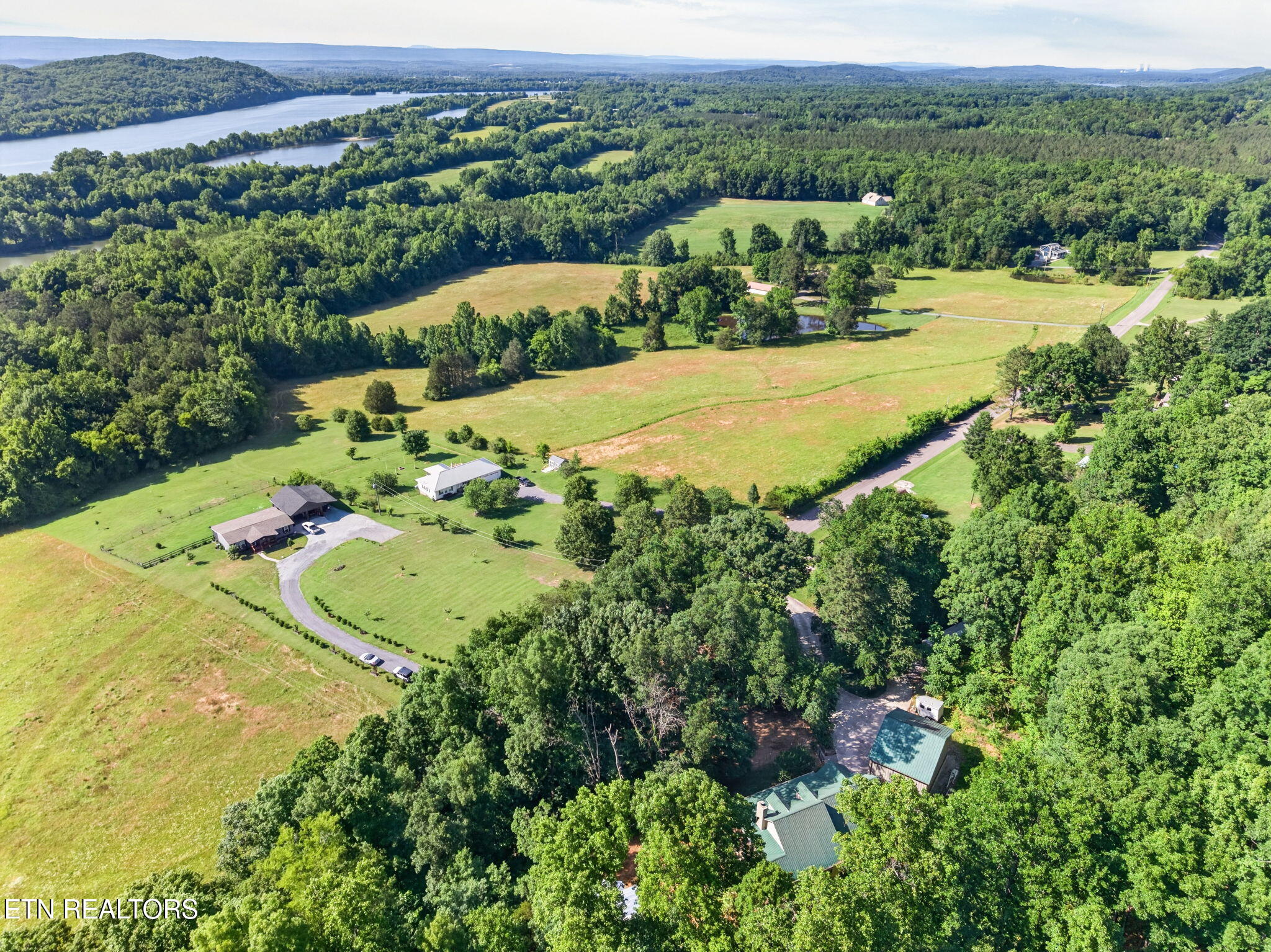 511 Lower River Road Decatur TN 37322