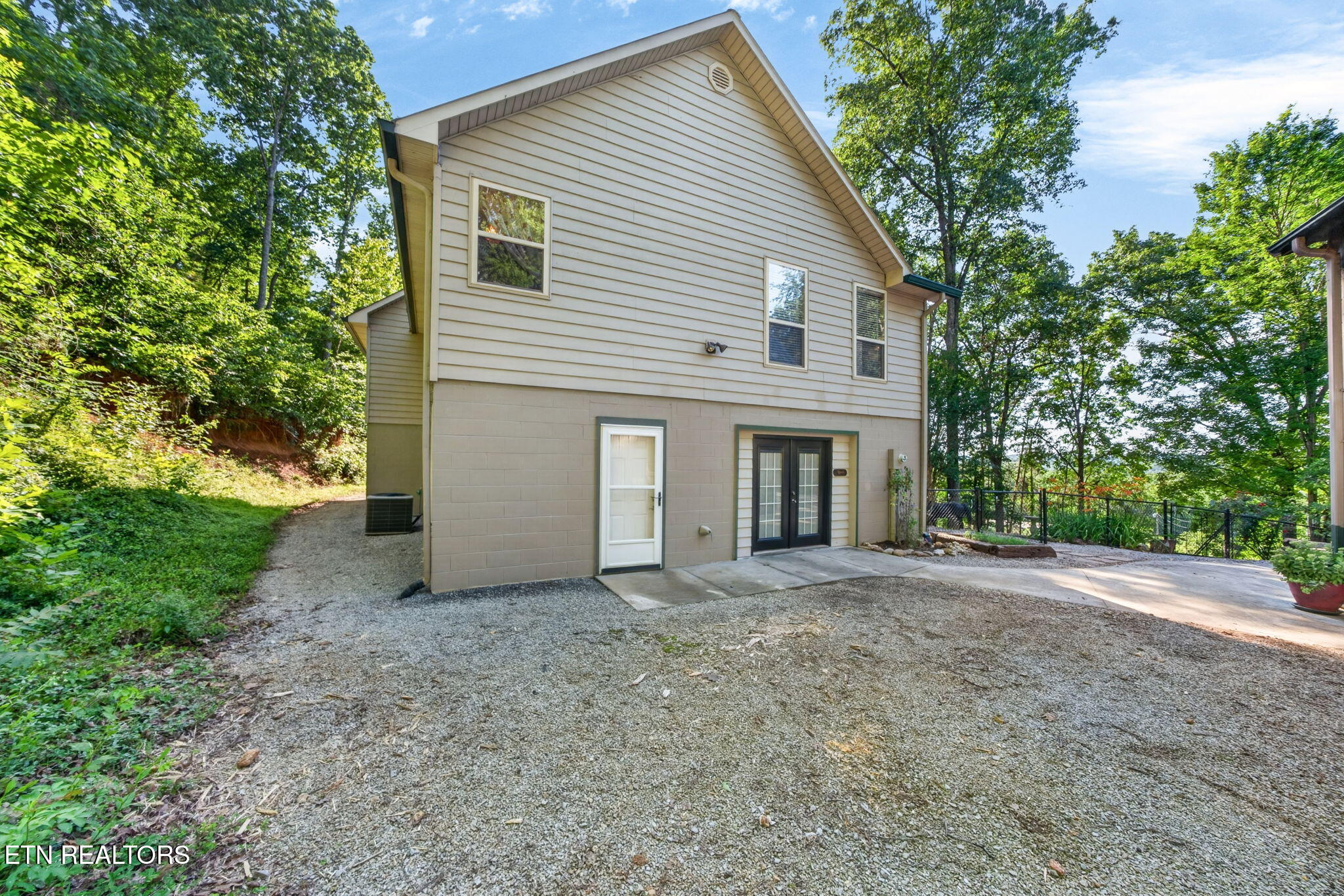 511 Lower River Road Decatur TN 37322