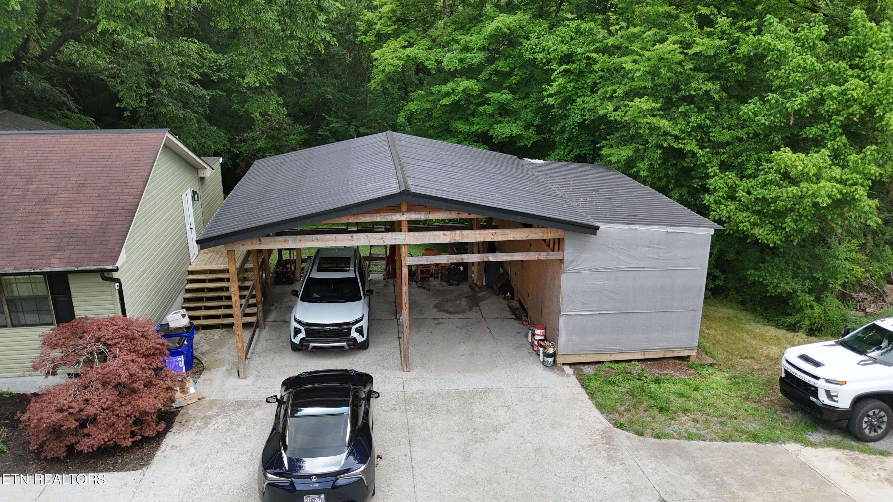 2811 Lake City Highway Rocky Top TN 37769