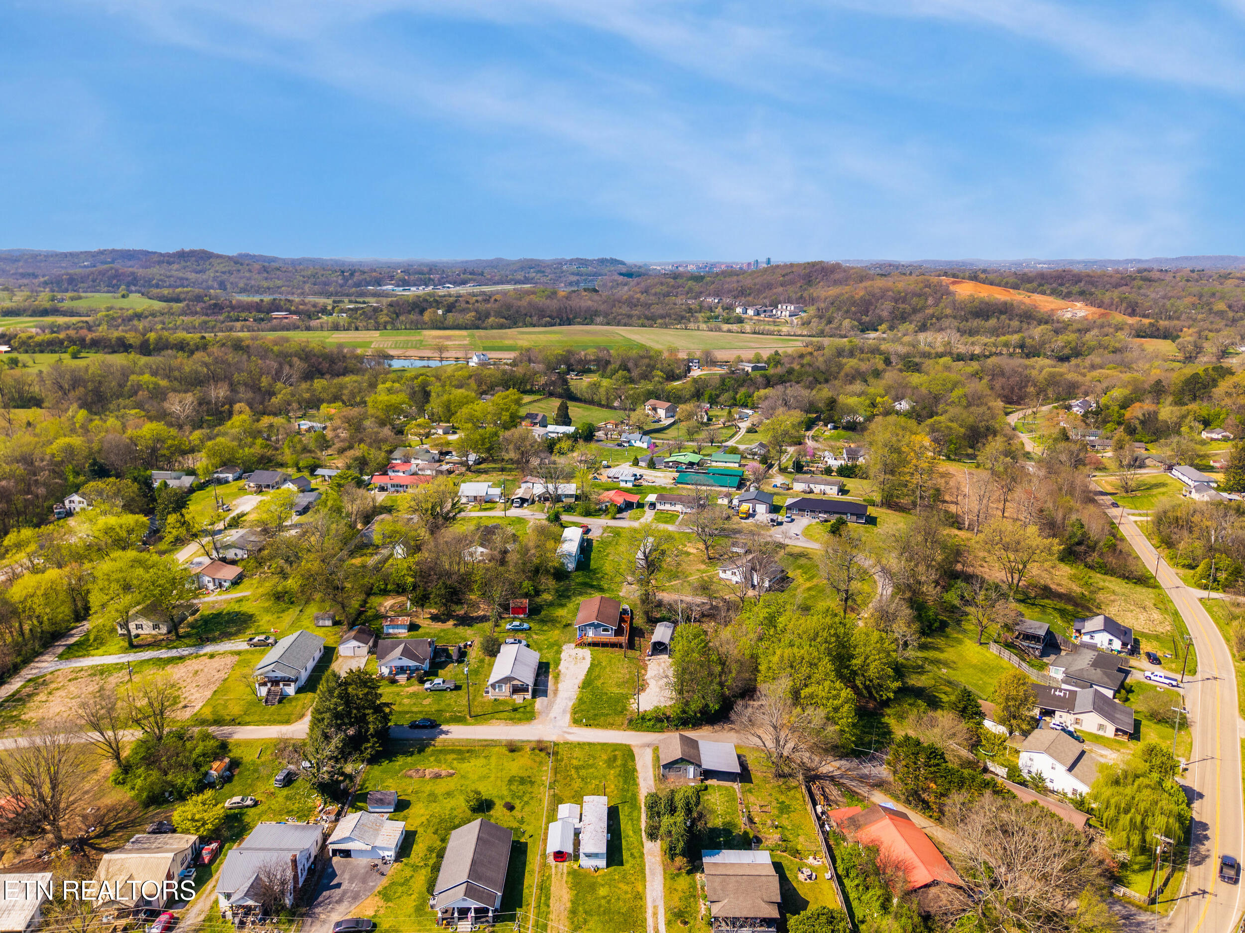 2007 1st Road Knoxville TN 37914