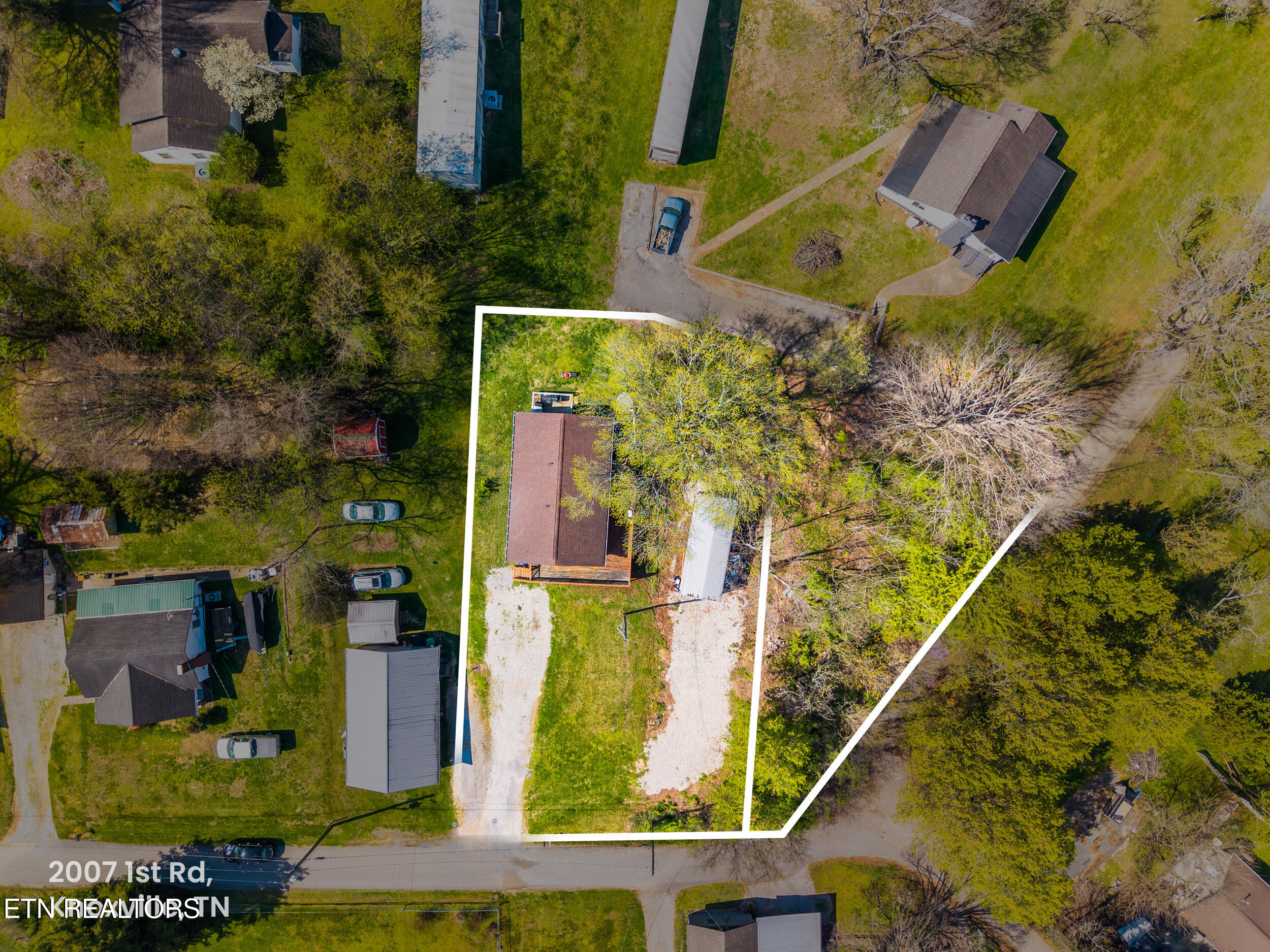 2007 1st Road Knoxville TN 37914