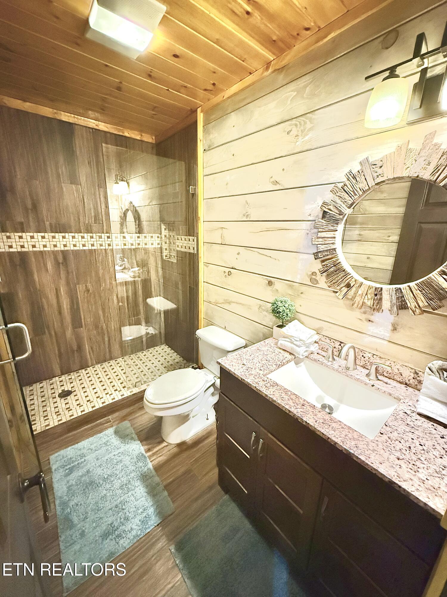 2715 Overholt Trail Pigeon Forge TN 37862