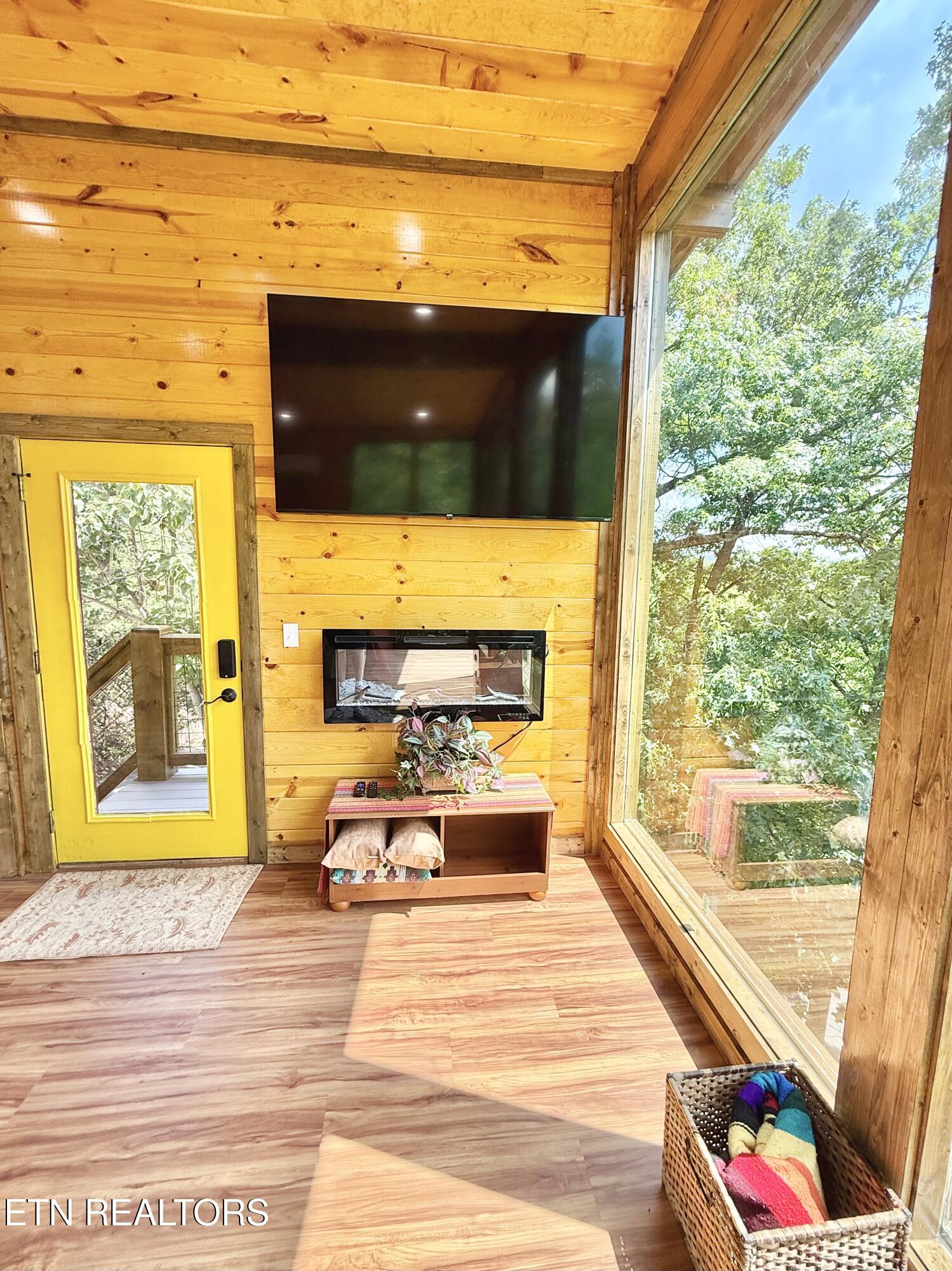 2715 Overholt Trail Pigeon Forge TN 37862