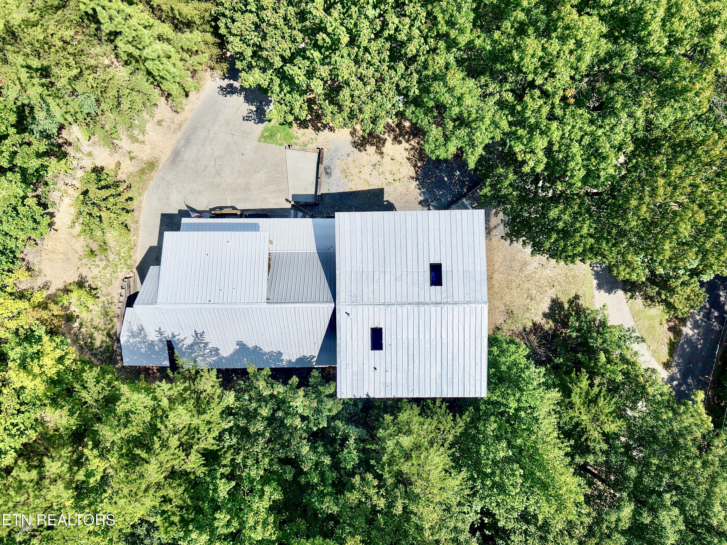 2715 Overholt Trail Pigeon Forge TN 37862